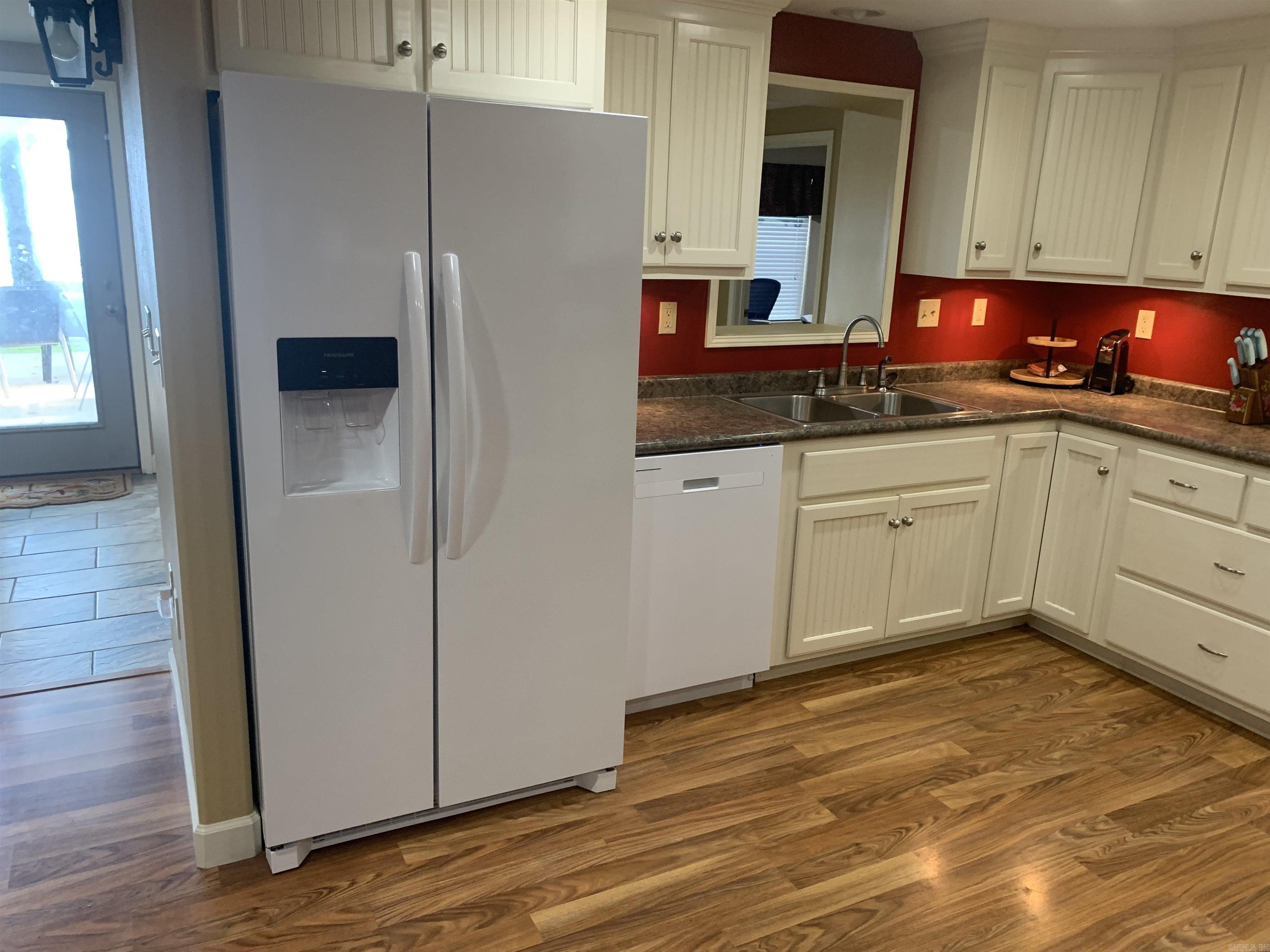 255  Pine Valley Loop  Houston, AR