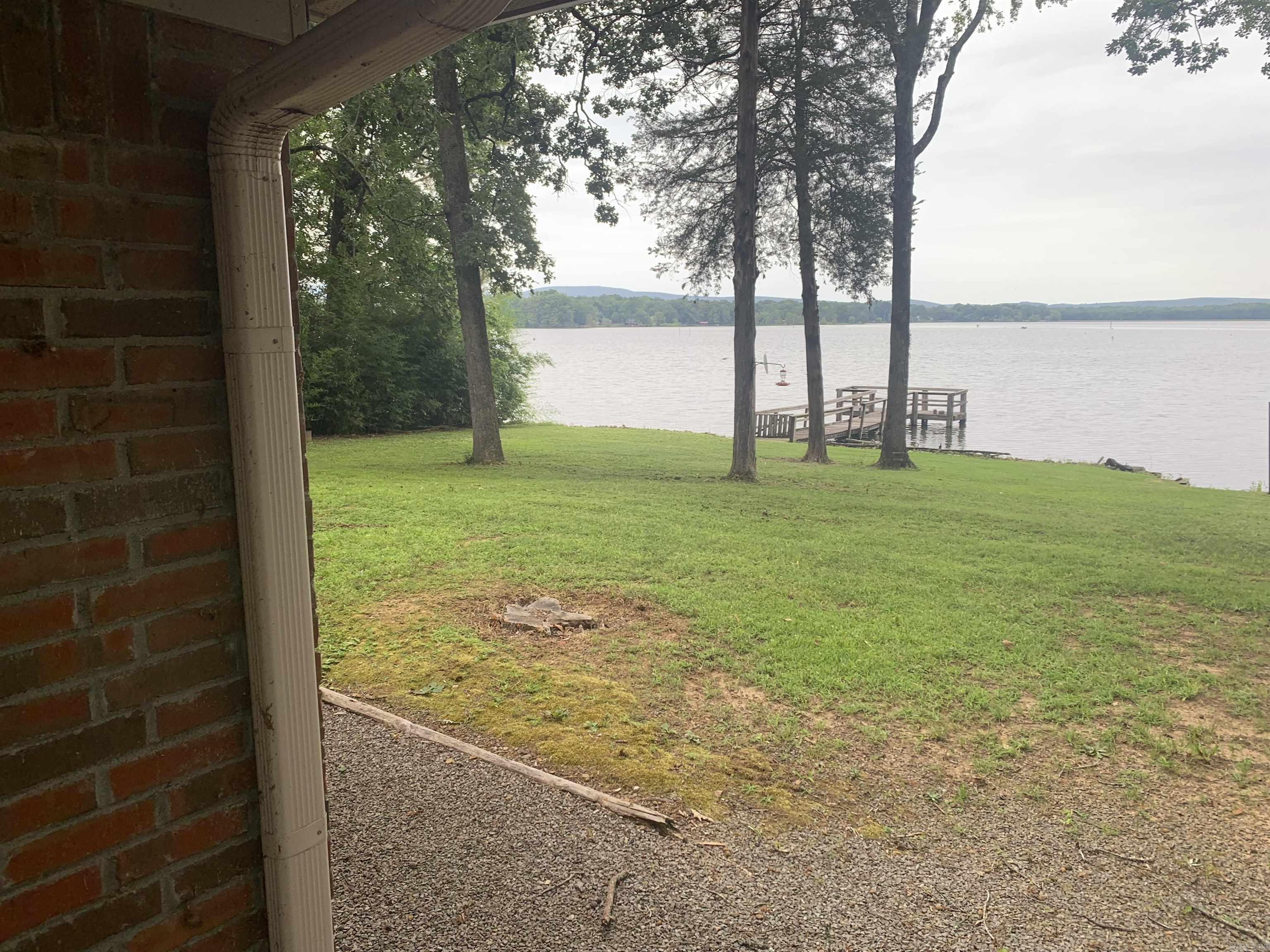 255  Pine Valley Loop  Houston, AR