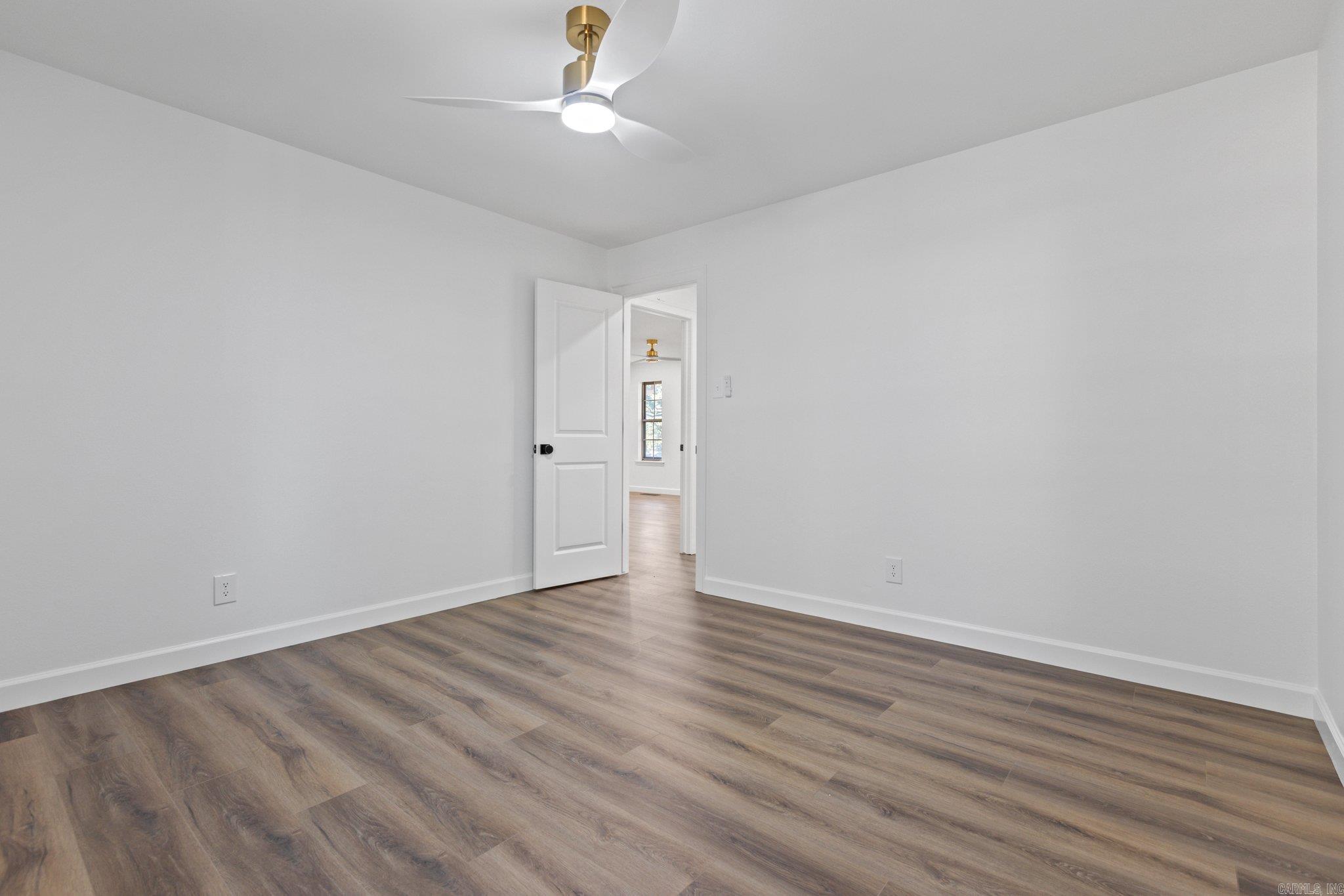 7613 Tomahawk Drive North Little Rock, AR 72116