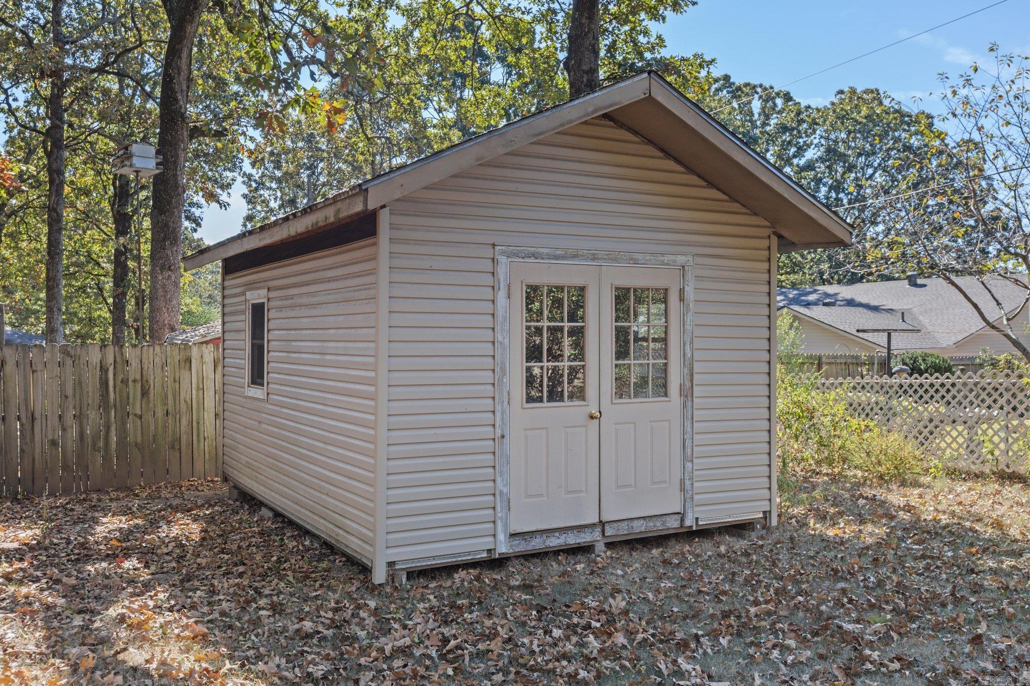 7613 Tomahawk Drive North Little Rock, AR 72116