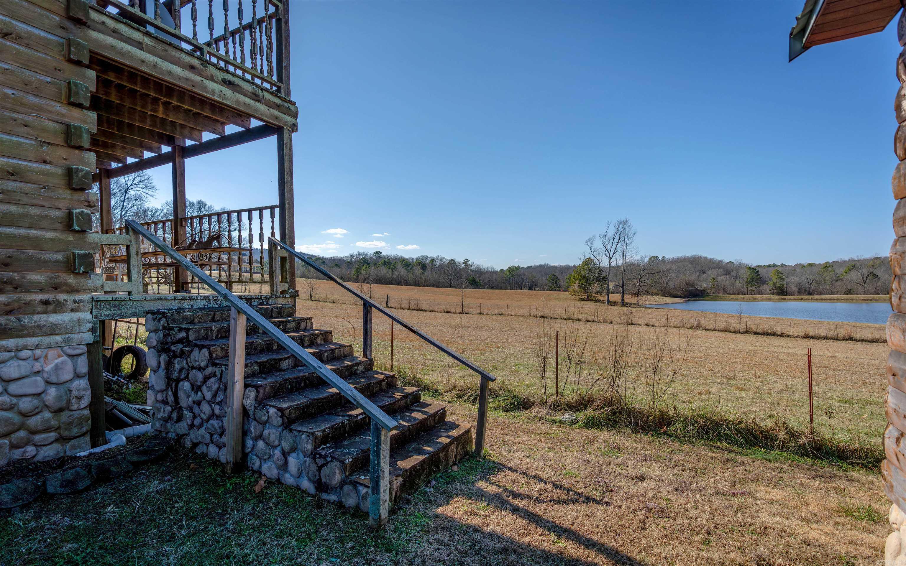 2098 S Moore  Hot Springs, AR