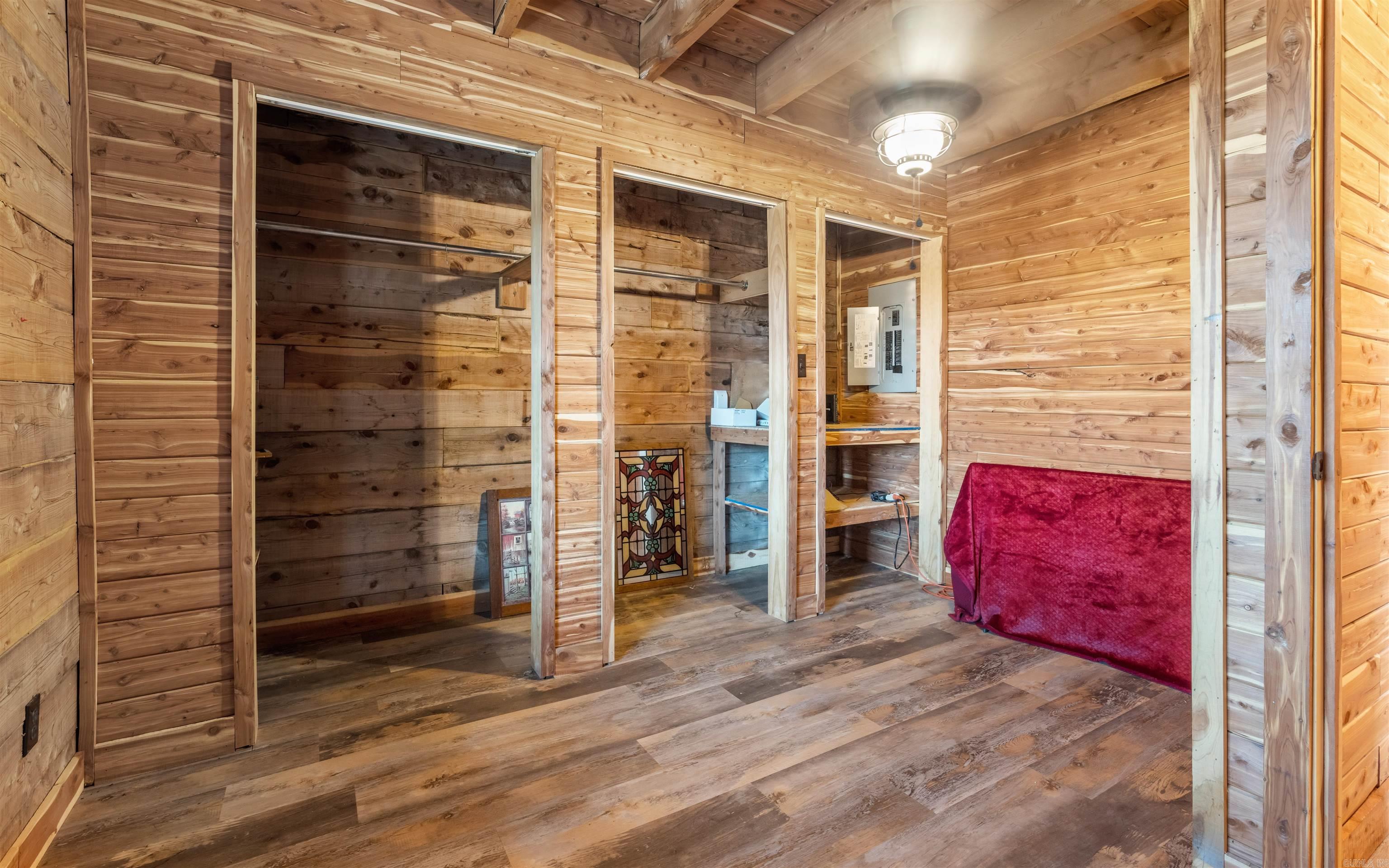 2098 S Moore  Hot Springs, AR