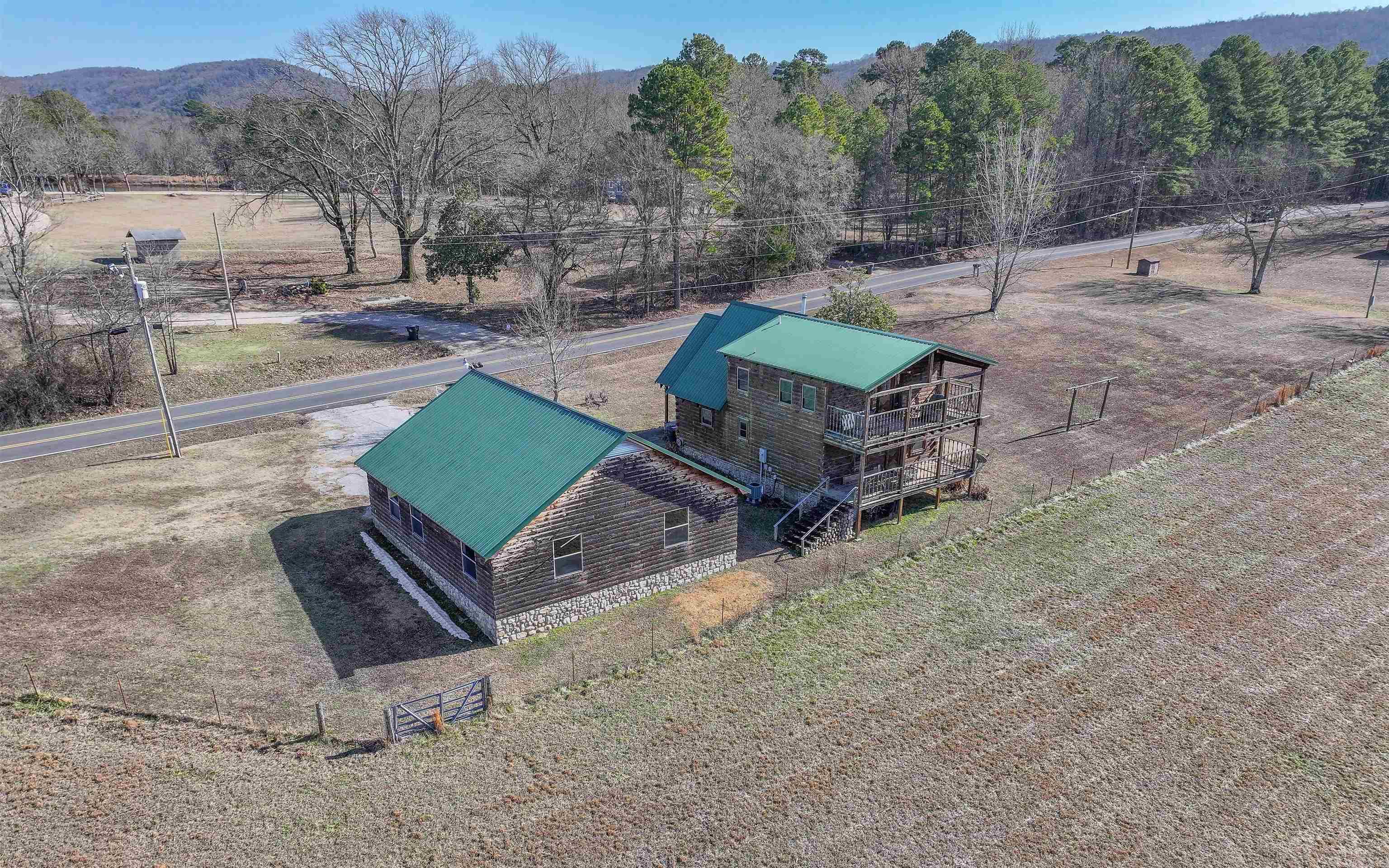 2098 S Moore  Hot Springs, AR