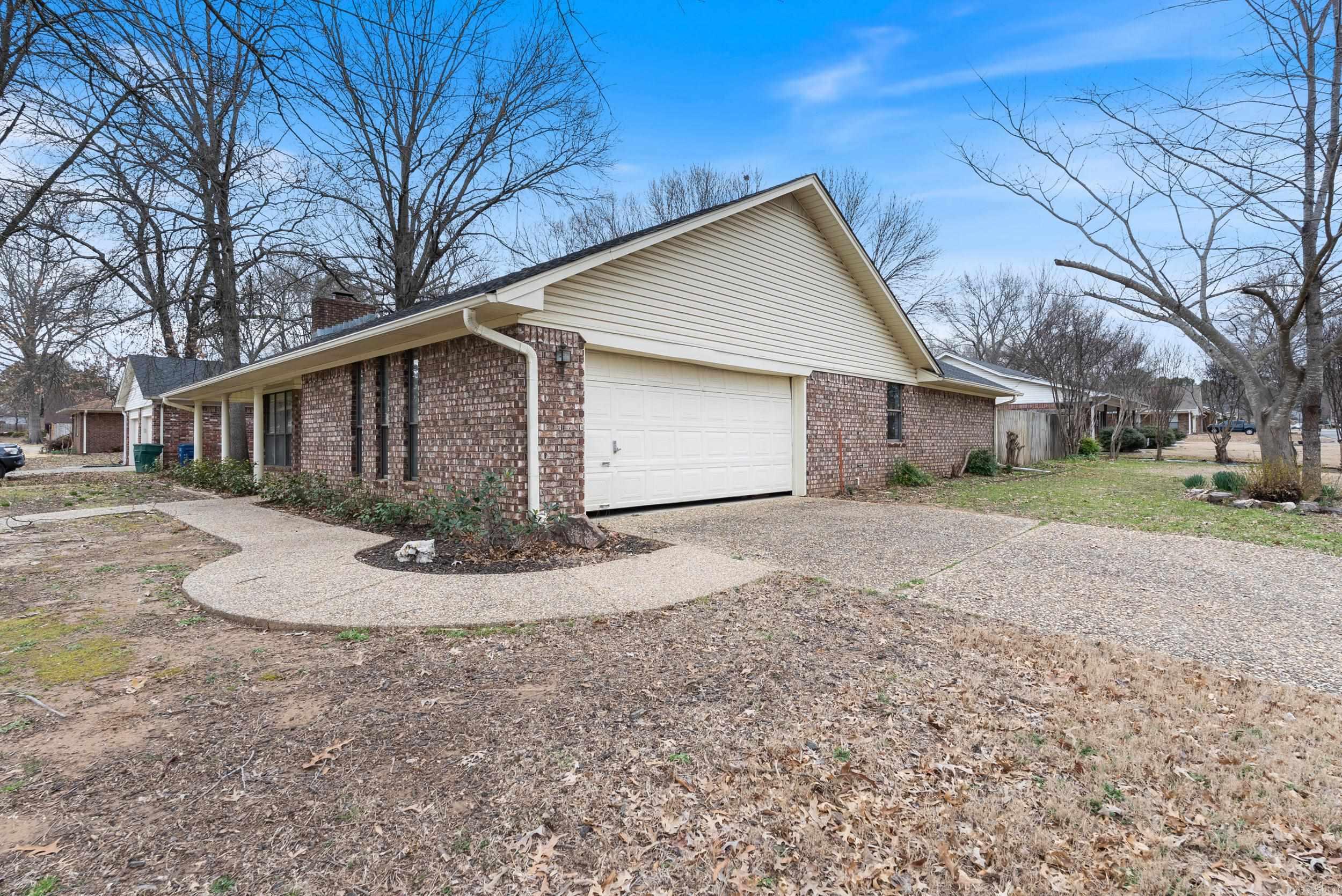 3182  Stimple  Conway, AR
