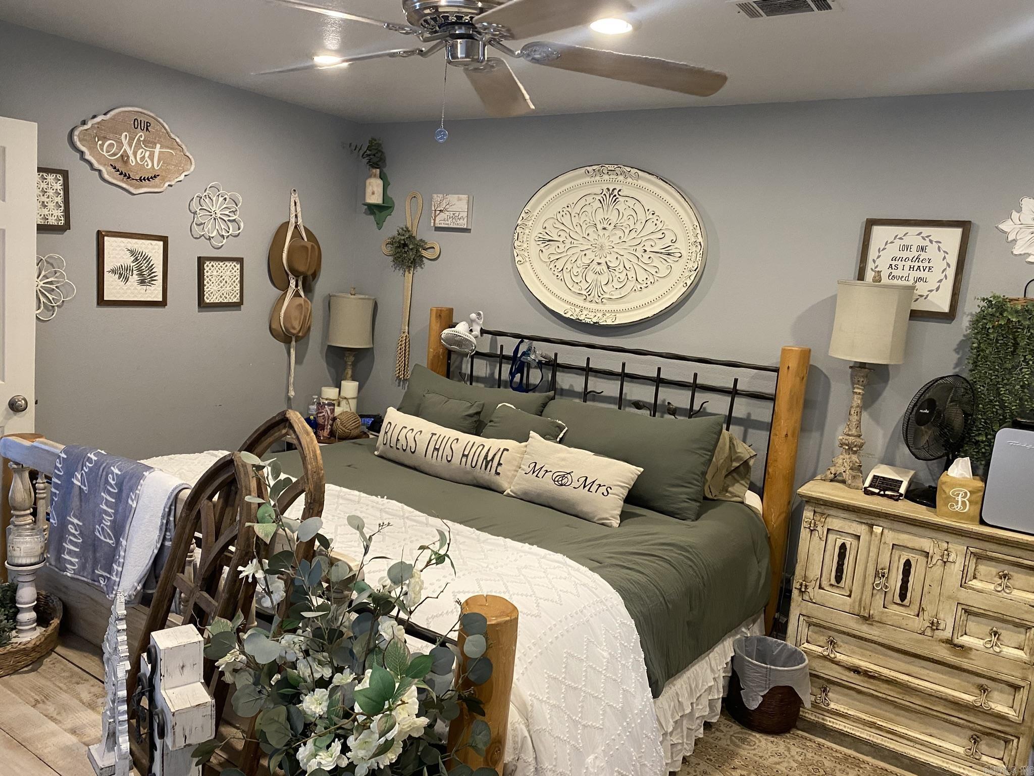 656  Pitard  Mountain View, AR