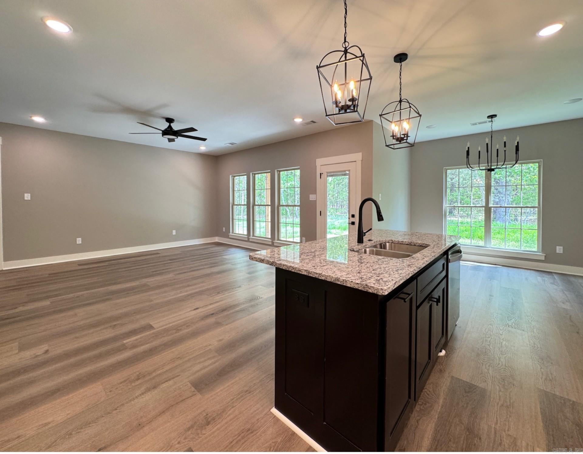 1275  Acuff  Conway, AR