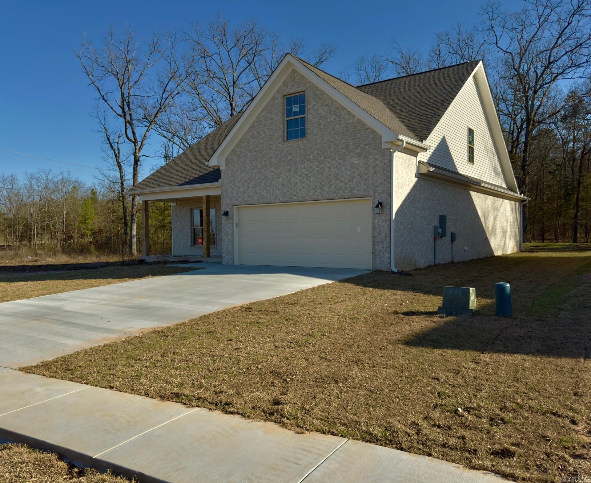 1275  Acuff  Conway, AR