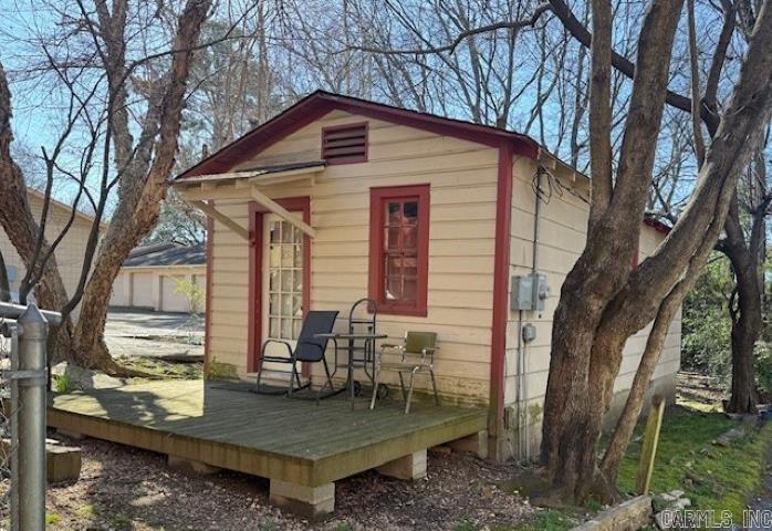 402 W South St  Benton, AR