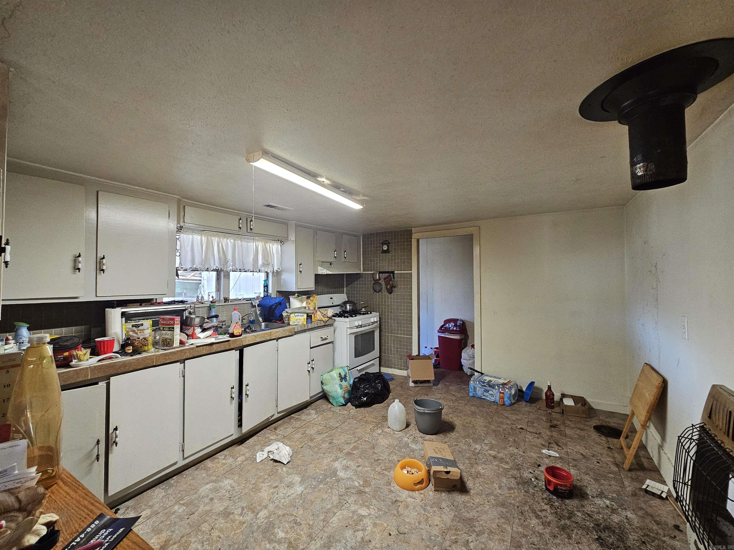 1521 Old 66 Road Leslie, AR 72645