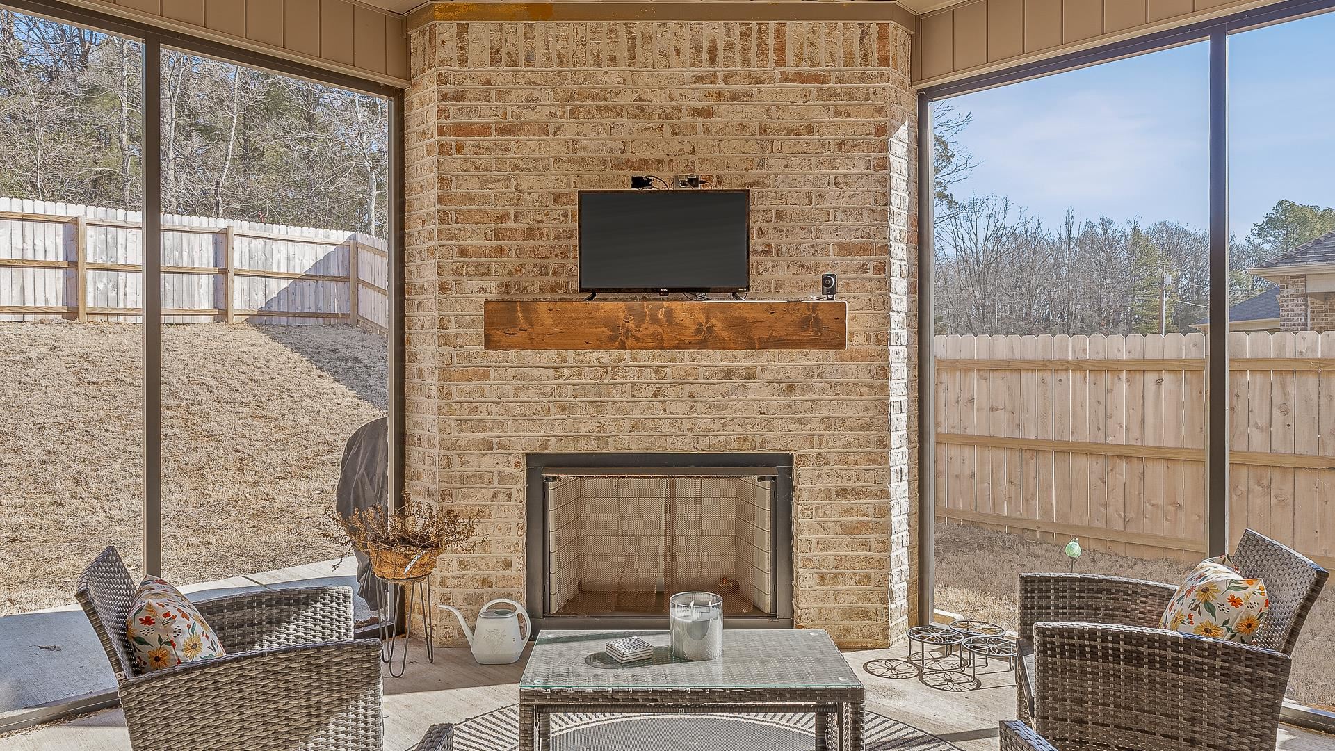 3420  Hudson  Jonesboro, AR