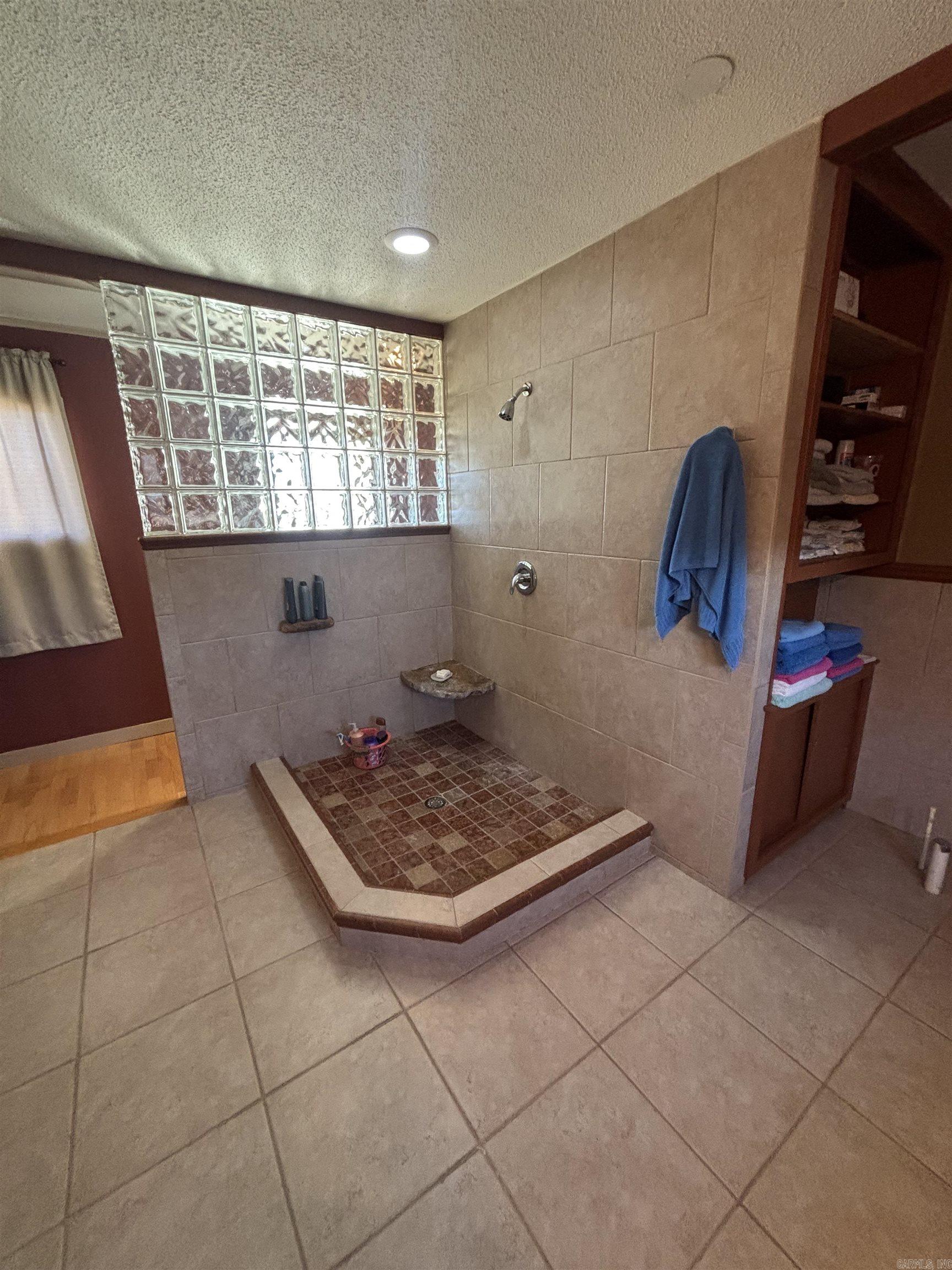 451  Red River  Fox, AR