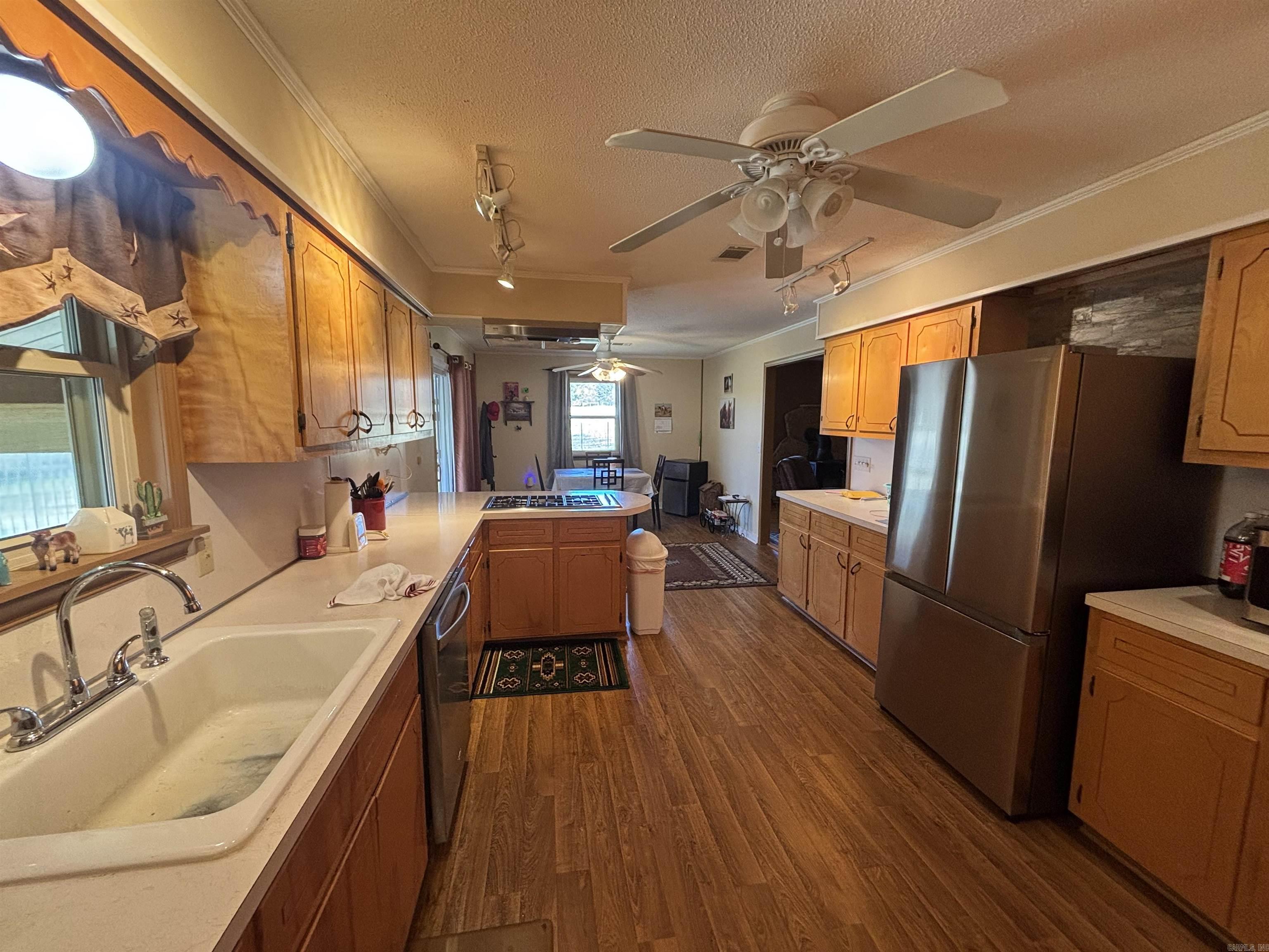 451  Red River  Fox, AR