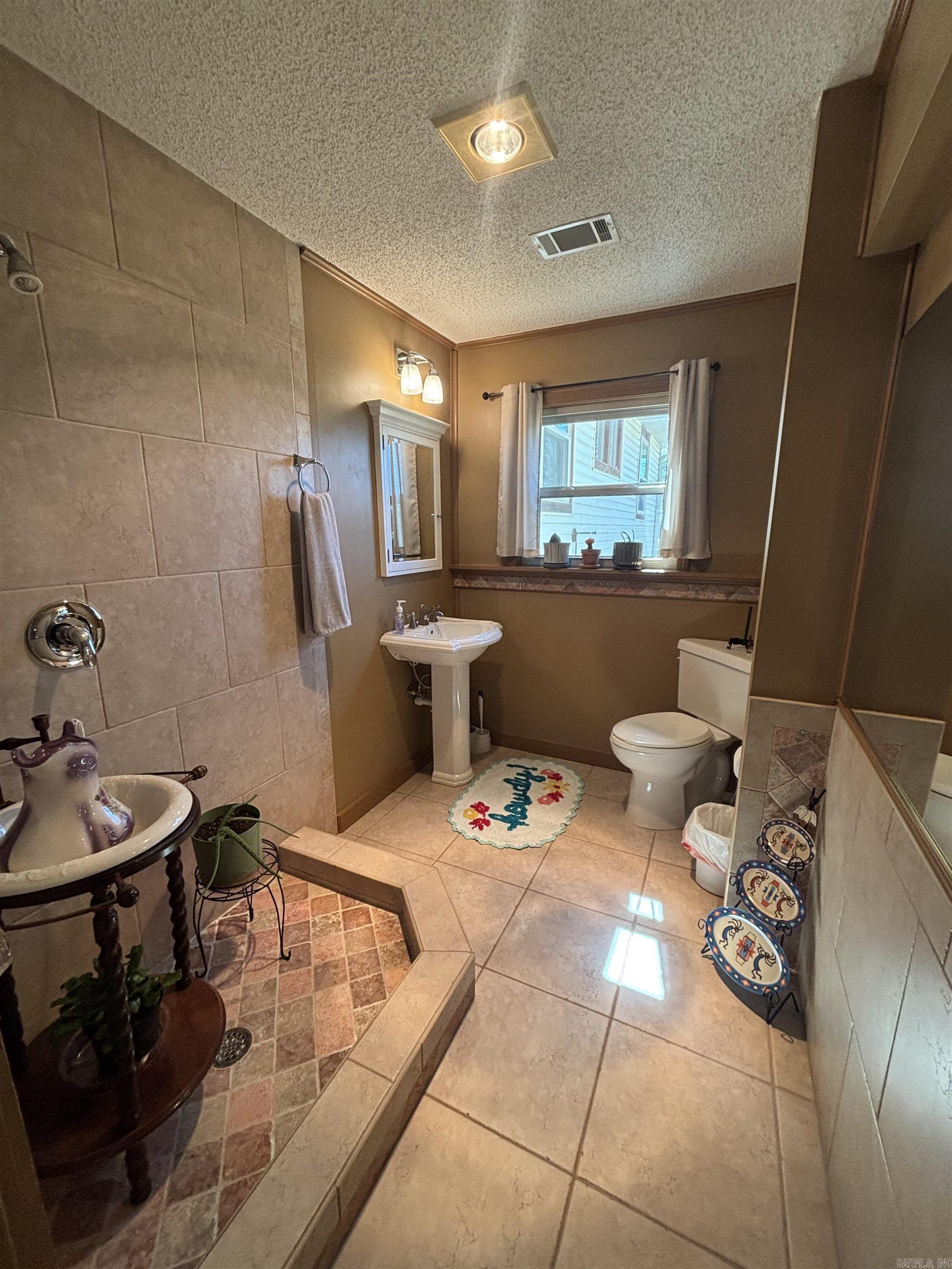 451  Red River  Fox, AR