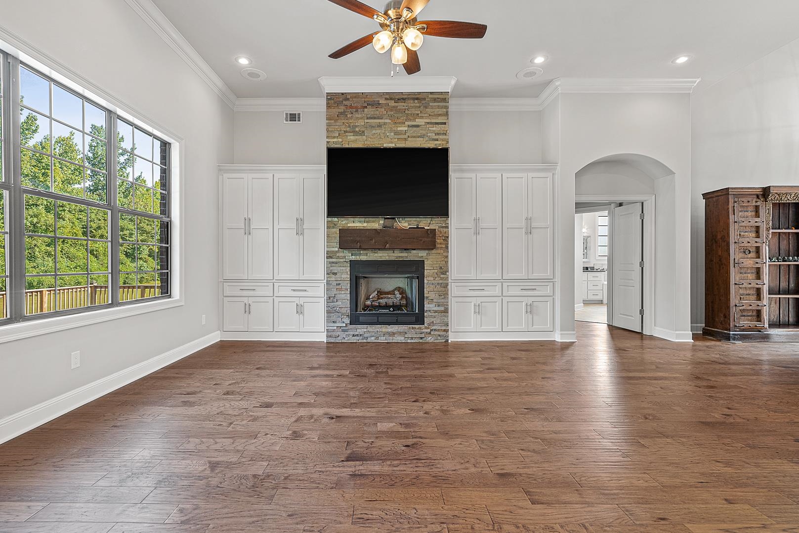 2164  CR 762  Brookland, AR