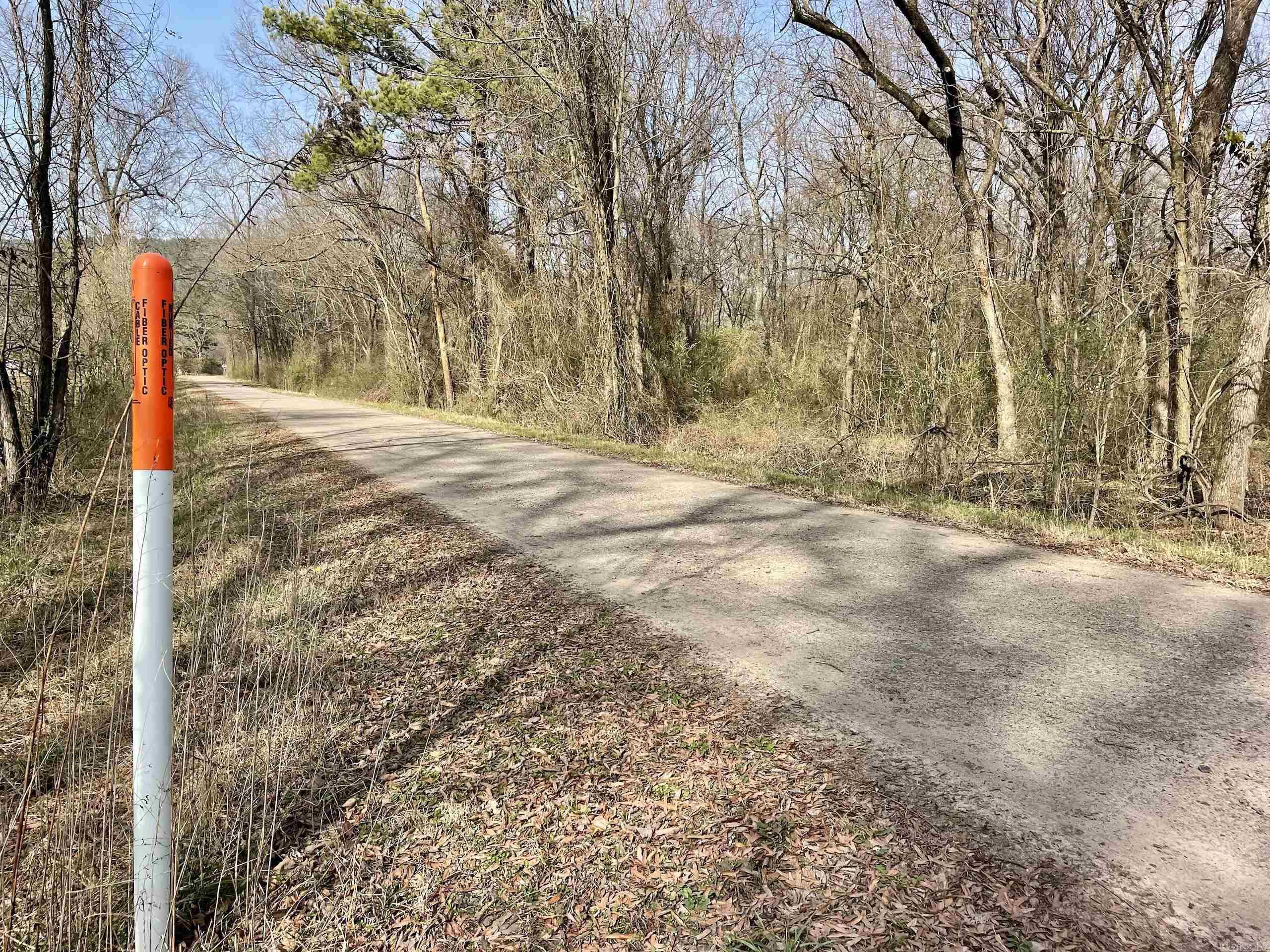 201  Oak Hill  Adona, AR