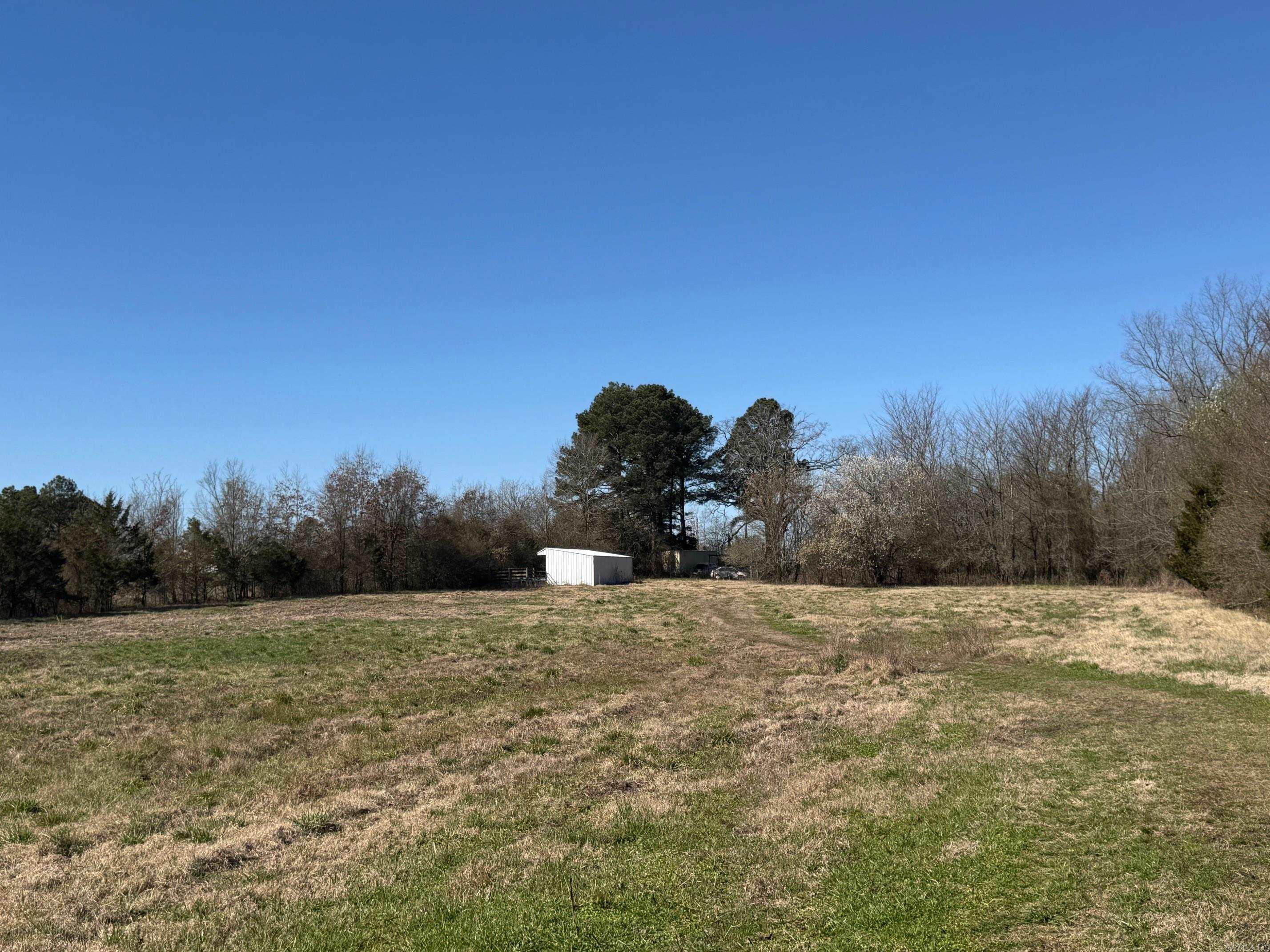 4044  Hwy 36 W  Center Hill, AR