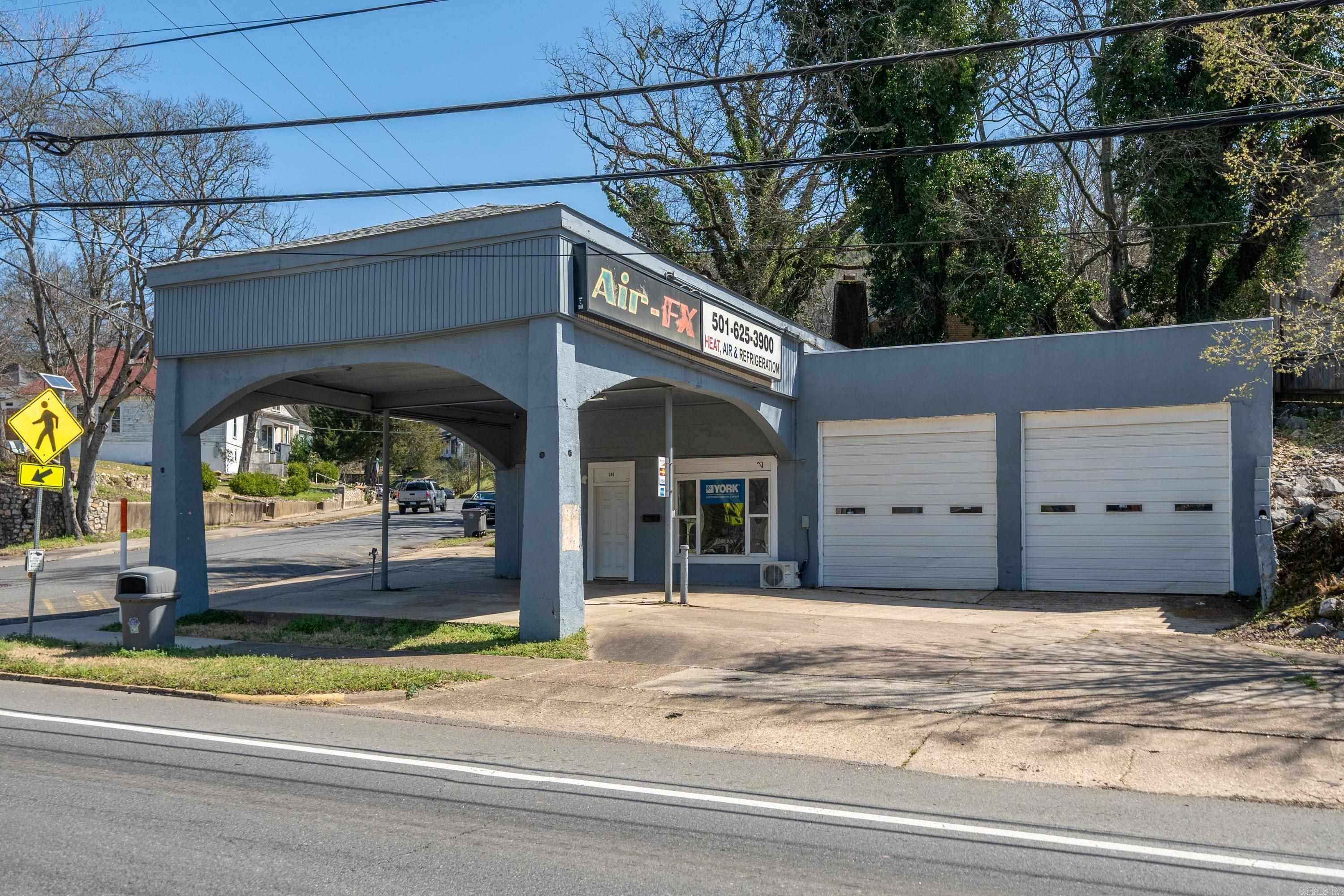 340  Park  Hot Springs, AR