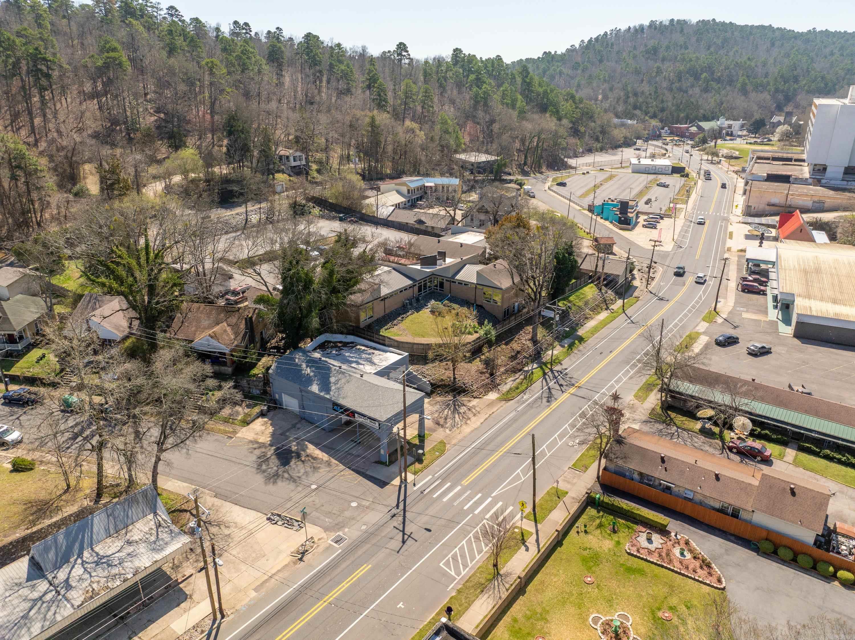 340  Park  Hot Springs, AR