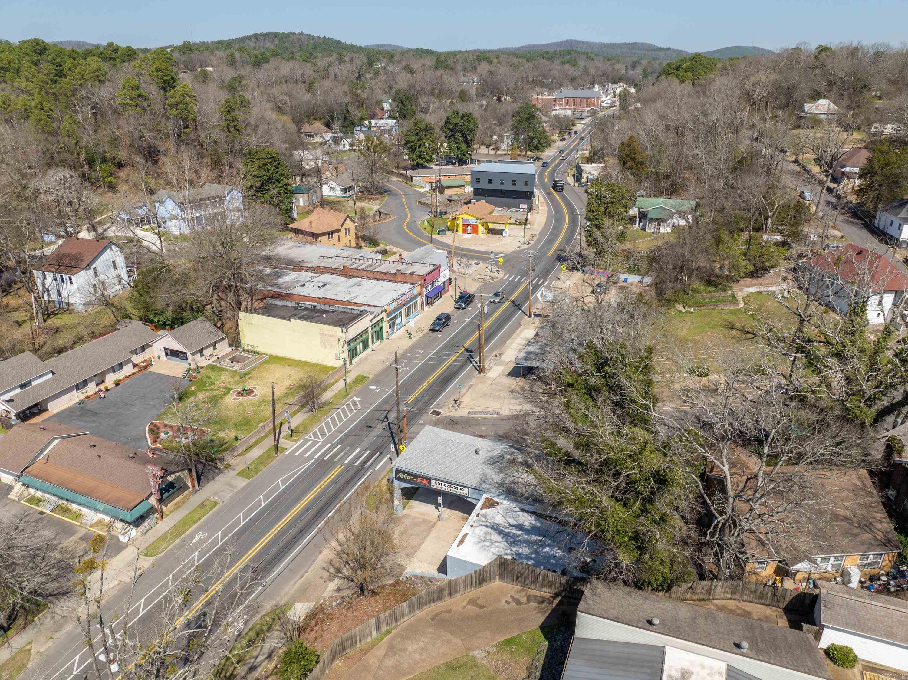340  Park  Hot Springs, AR