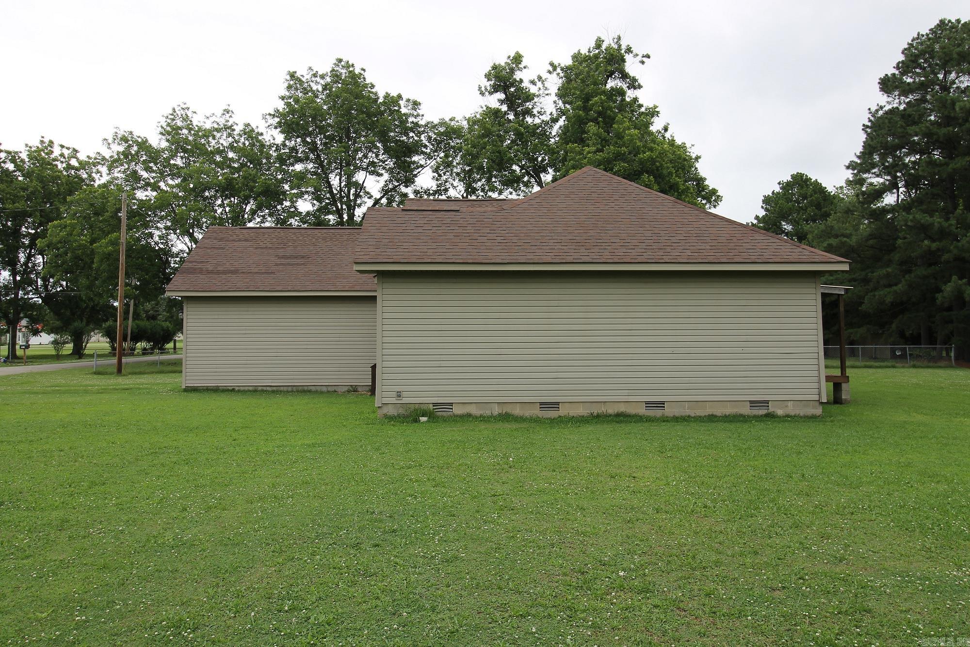 1021 S Stewart  Rector, AR