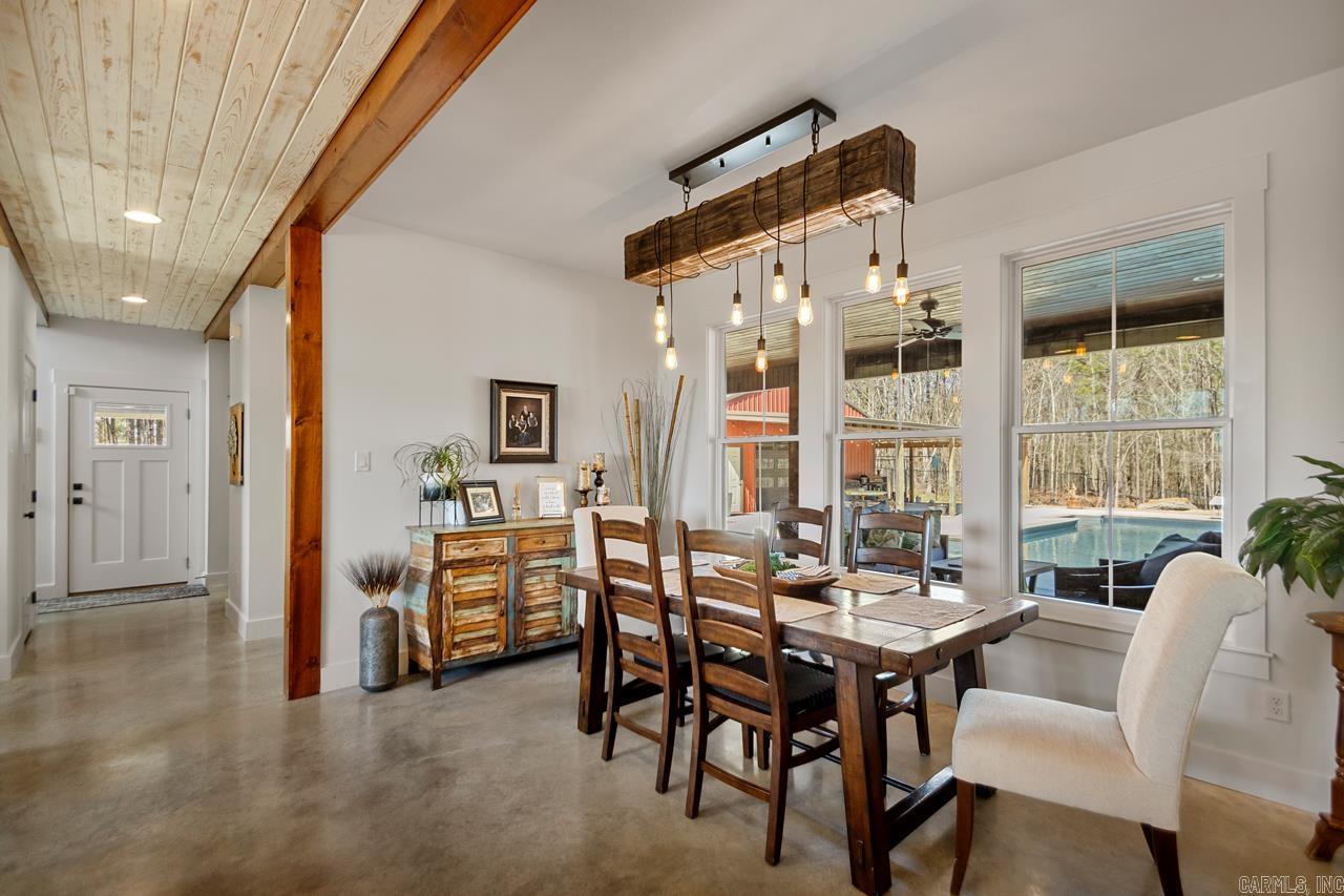1520  Midland  Alexander, AR