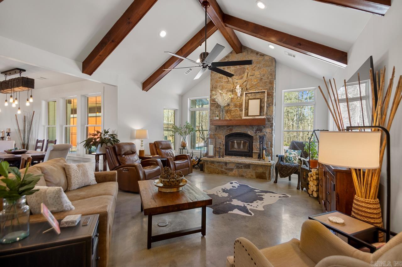 1520  Midland  Alexander, AR