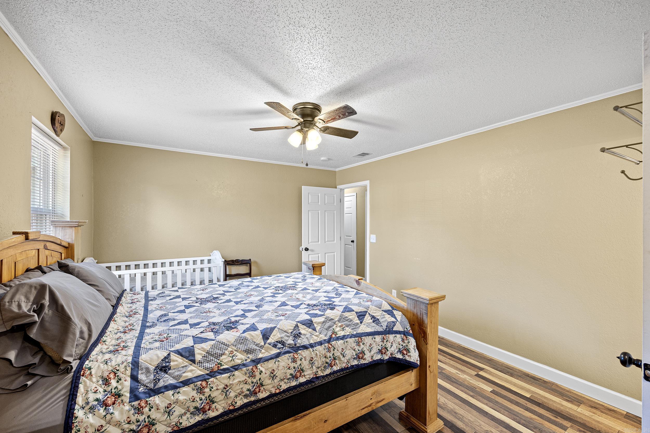 7136  Highway 333  London, AR