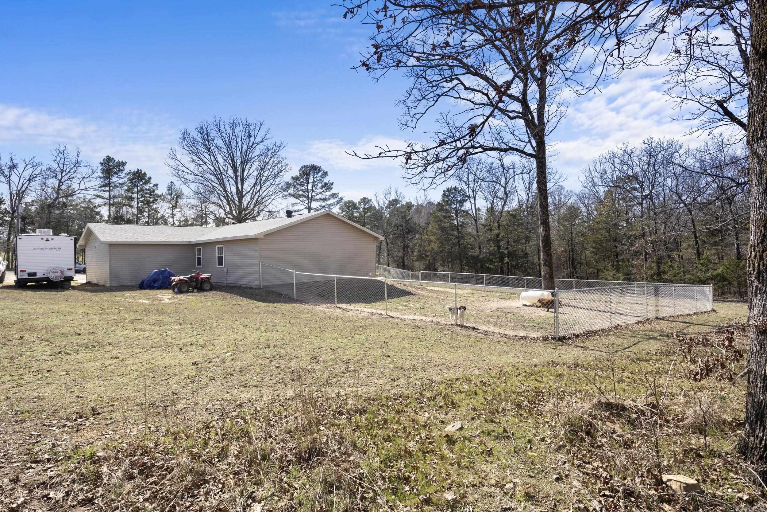 7136  Highway 333  London, AR