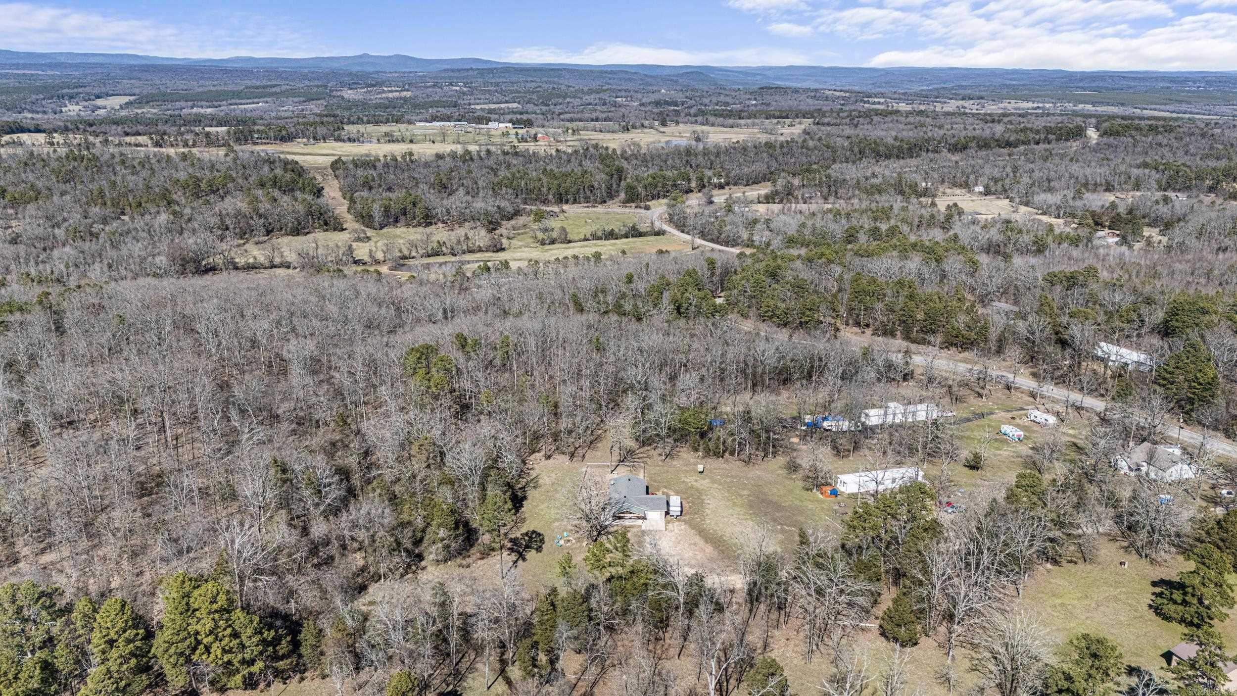 7136  Highway 333  London, AR