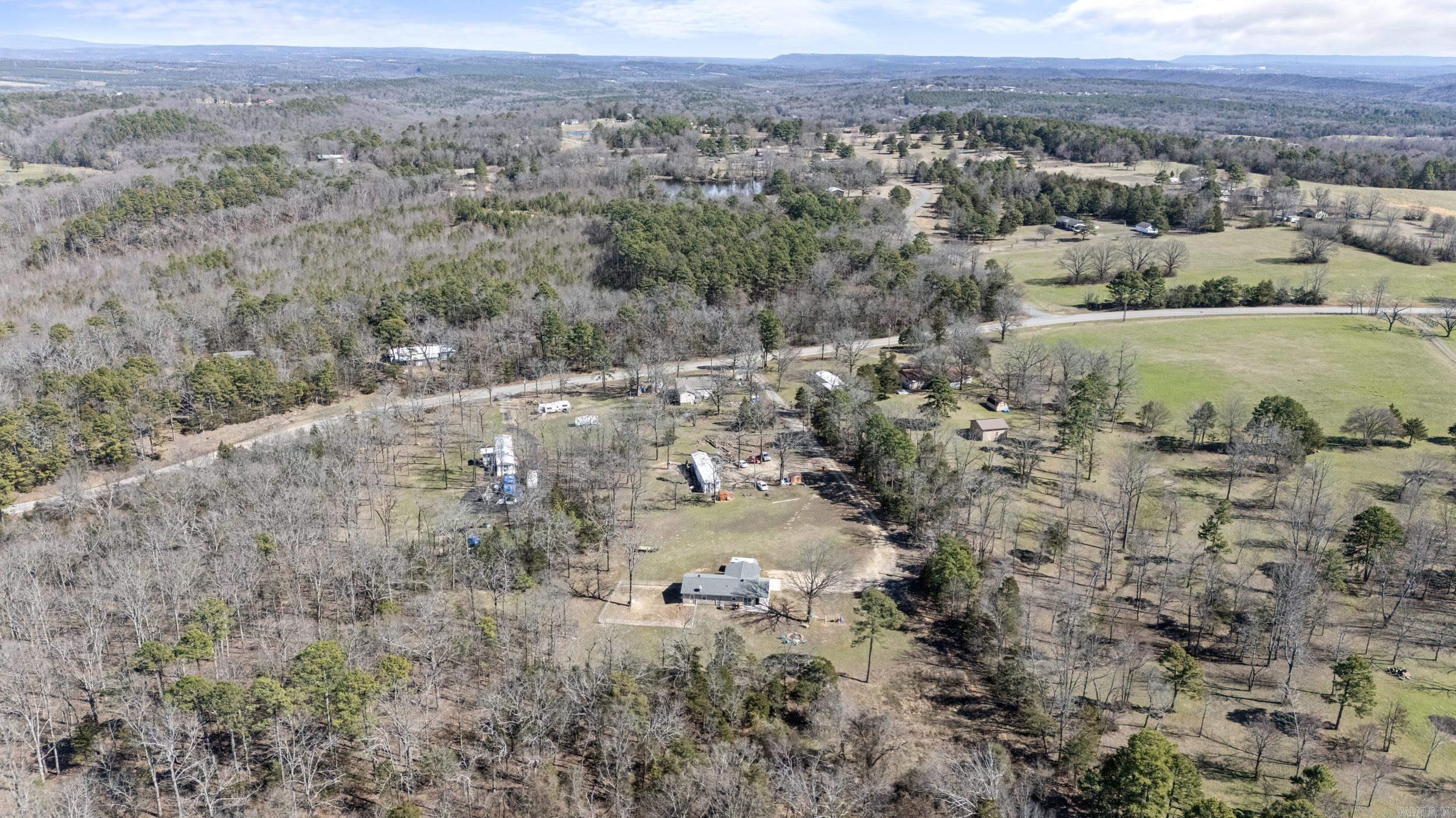7136  Highway 333  London, AR