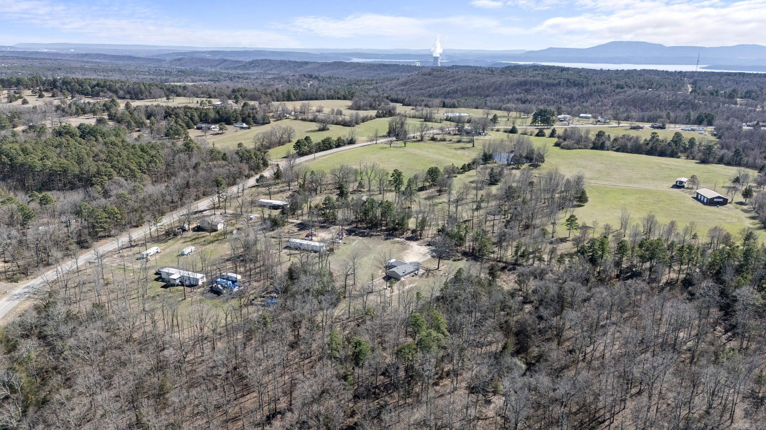 7136  Highway 333  London, AR