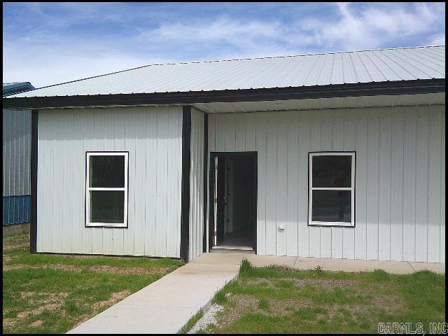 41 A Green Valley Loop