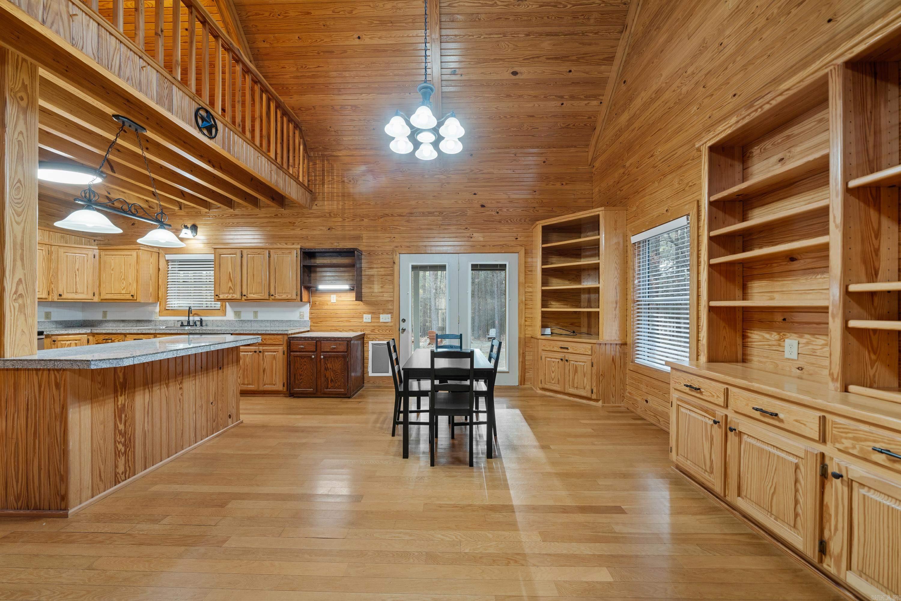89  Woodland Springs  Mount Ida, AR