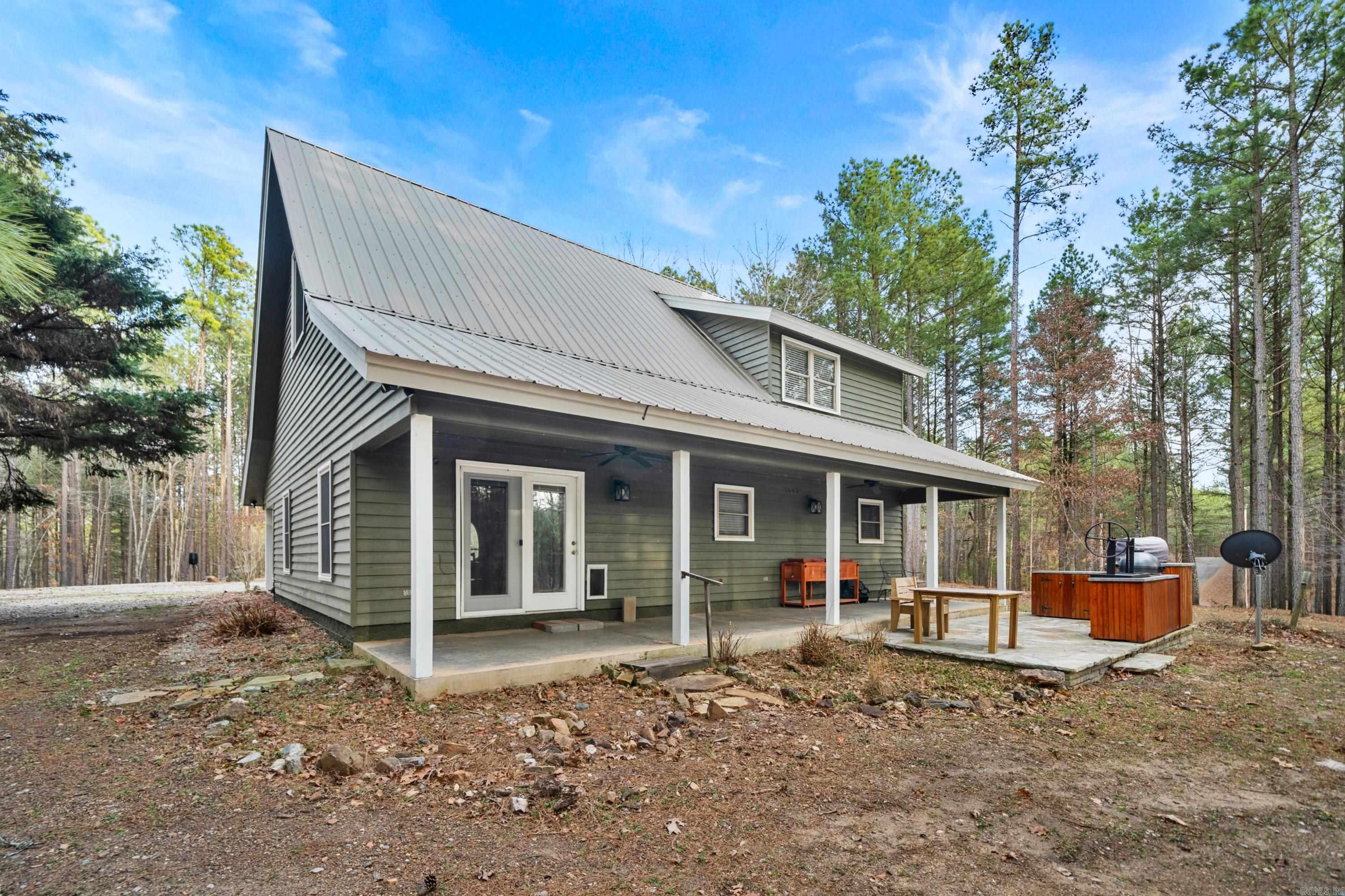 89  Woodland Springs  Mount Ida, AR