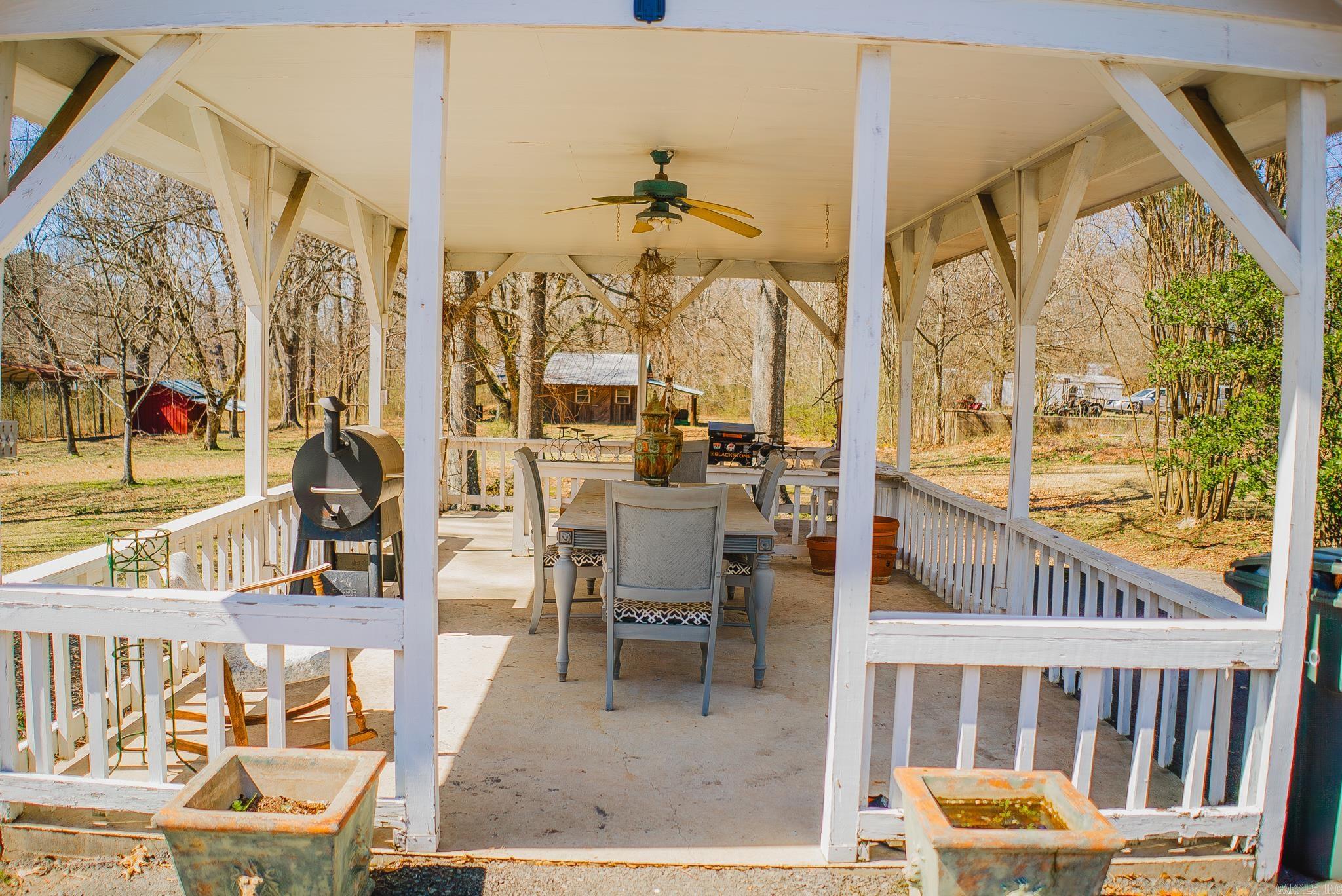 542 S Main  Monticello, AR