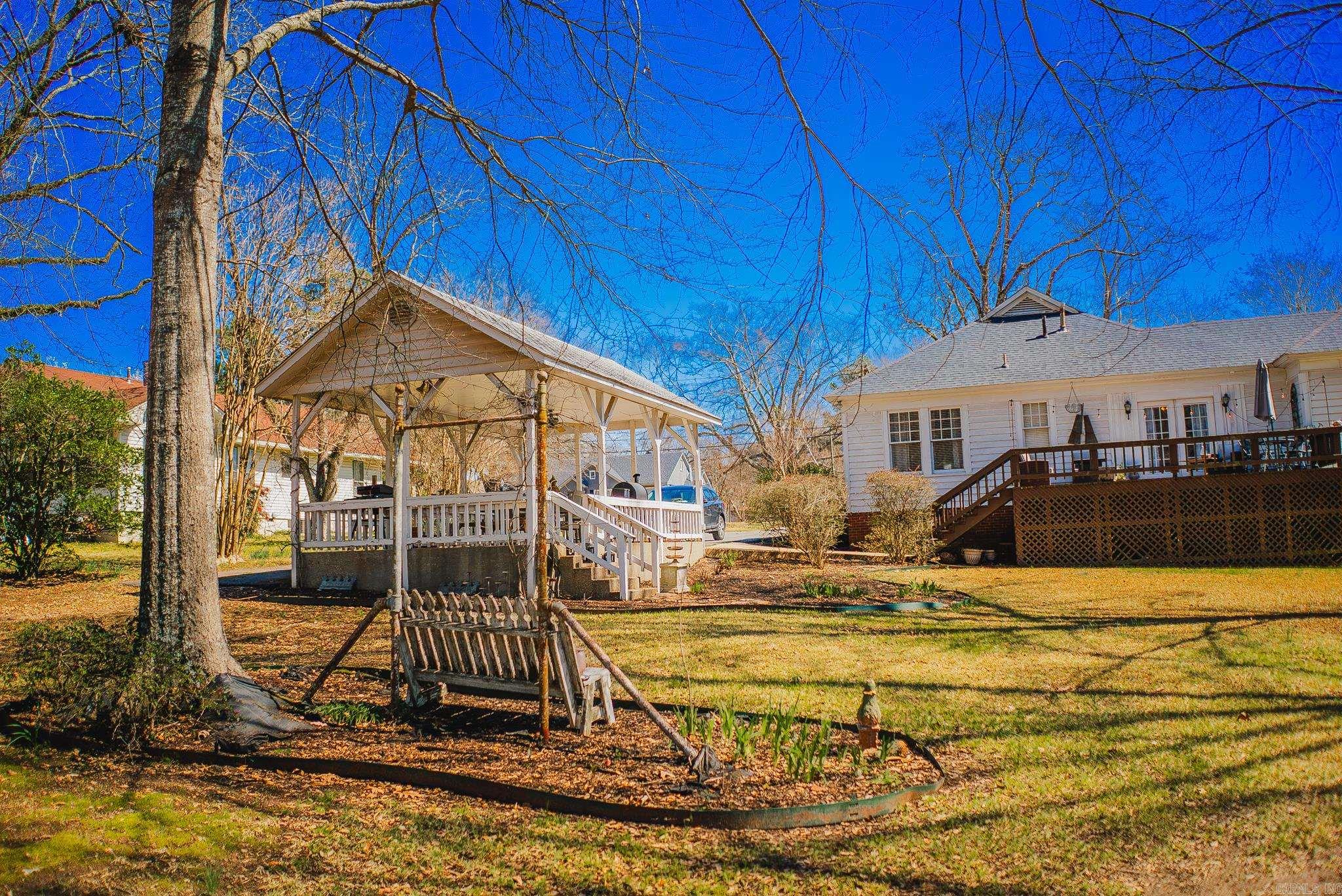 542 S Main  Monticello, AR