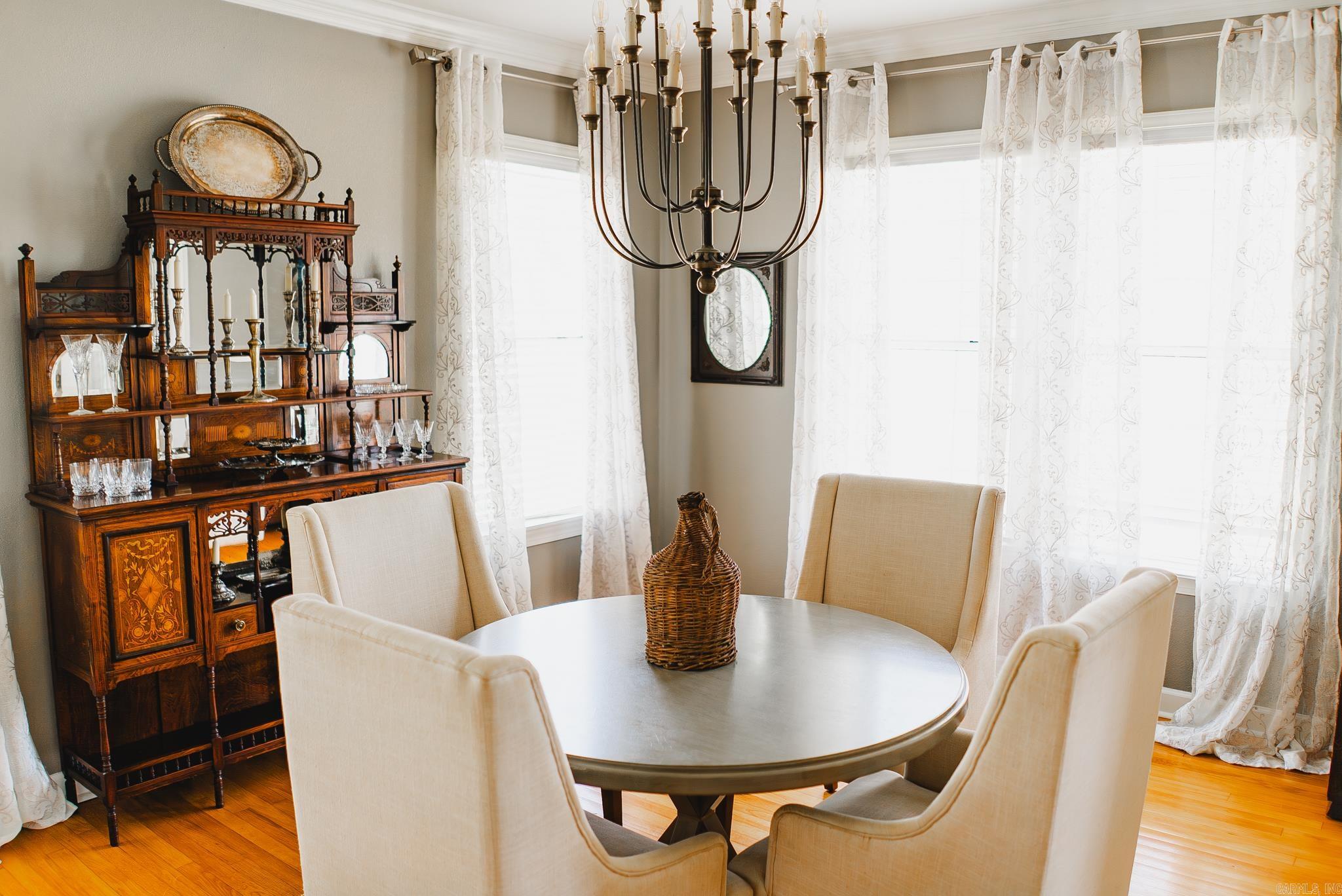 542 S Main  Monticello, AR