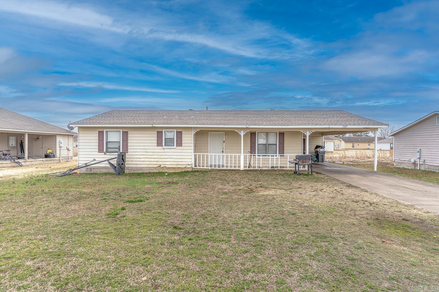 2807  Breezewood  Jonesboro, AR