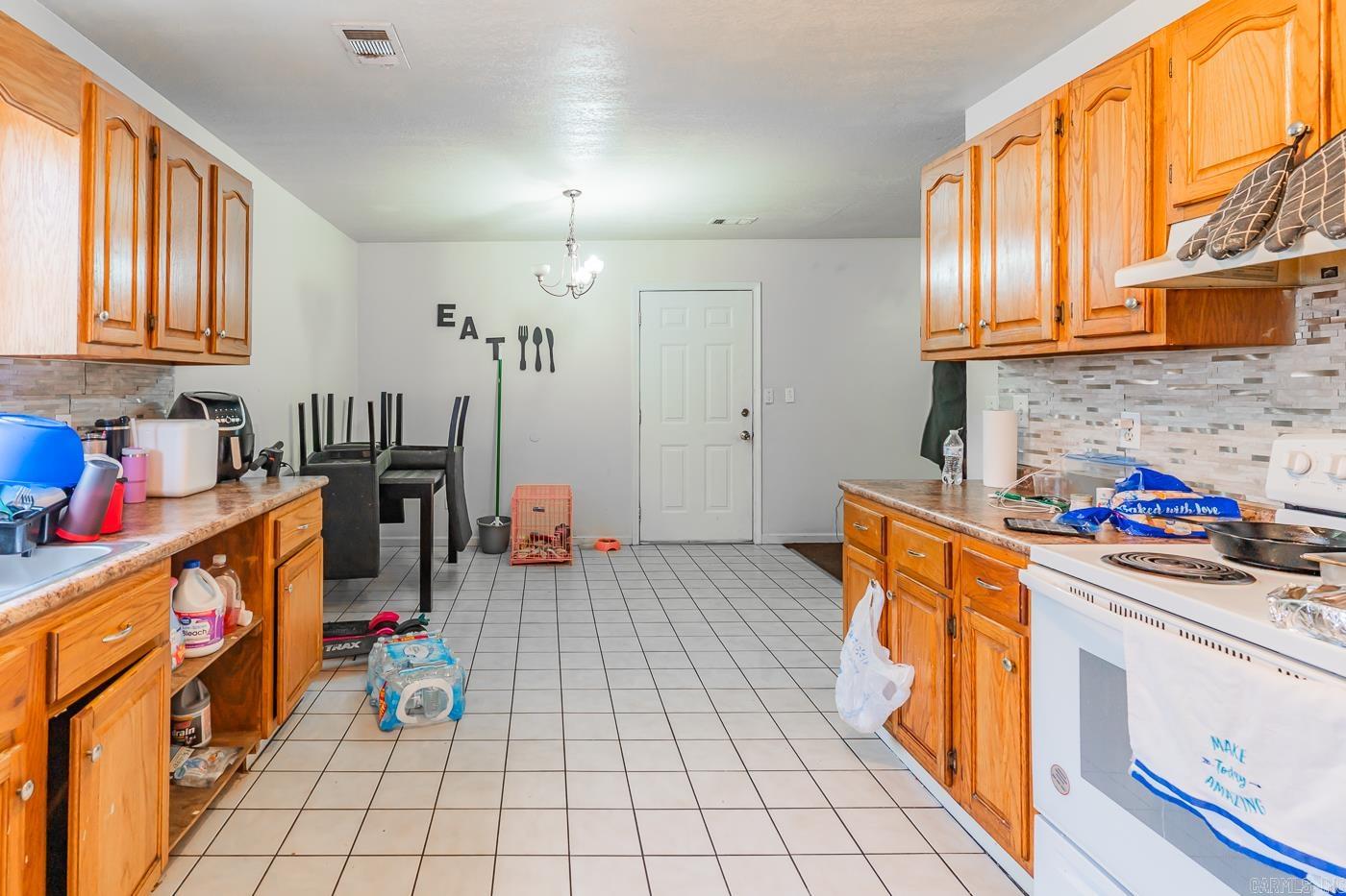 2807  Breezewood  Jonesboro, AR