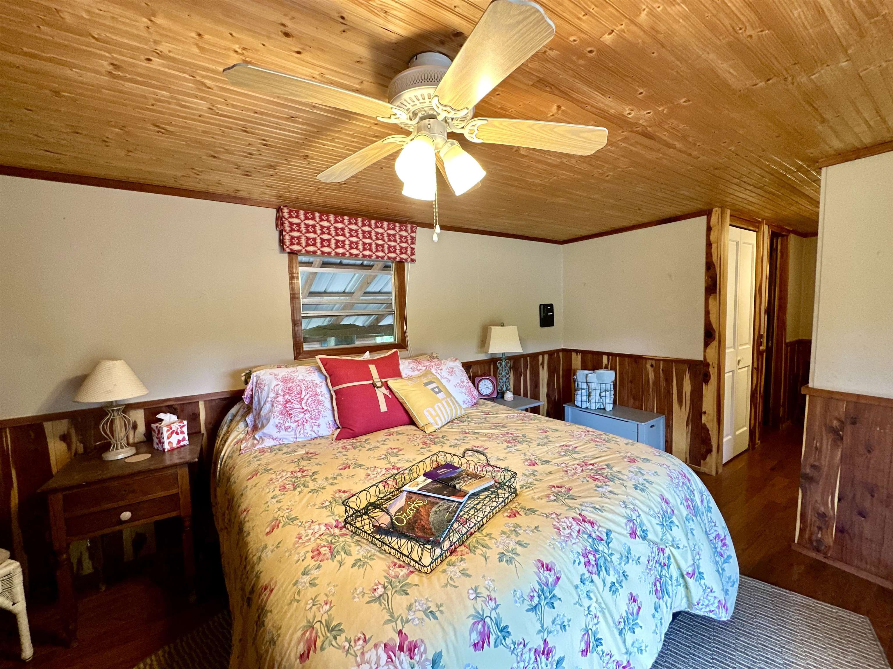 370  Black Bear Bluff  Mountain View, AR