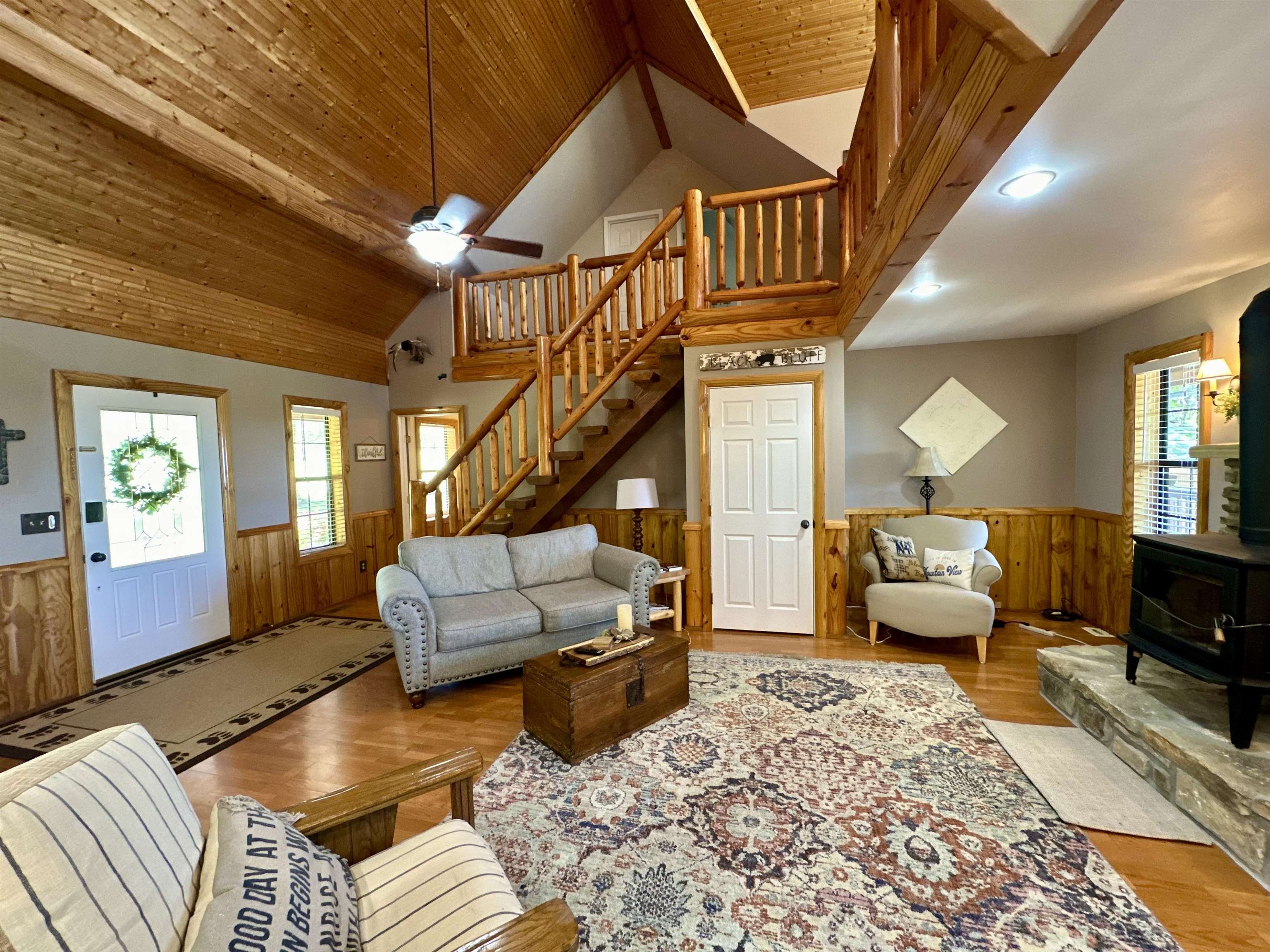 370  Black Bear Bluff  Mountain View, AR