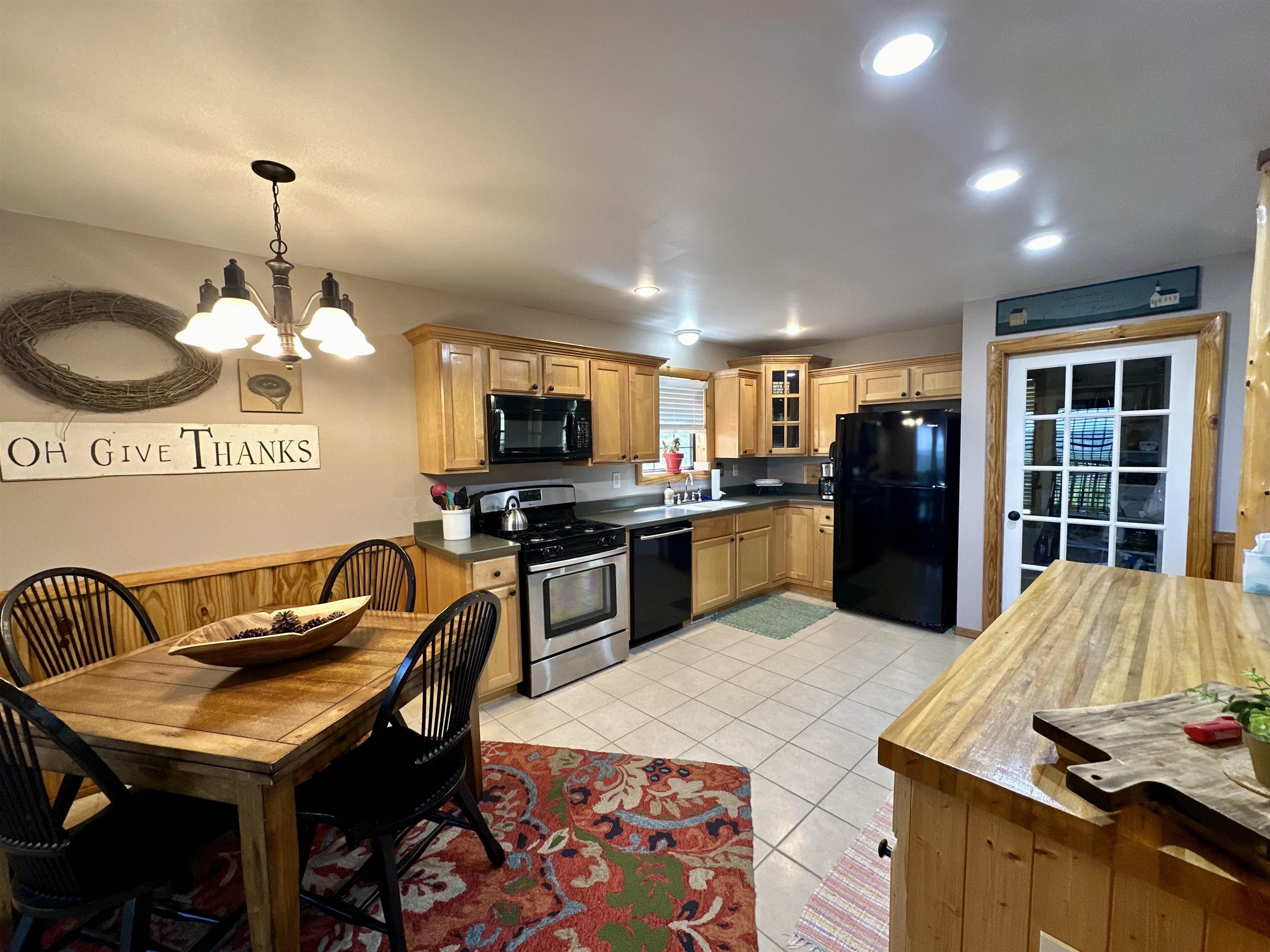 370  Black Bear Bluff  Mountain View, AR