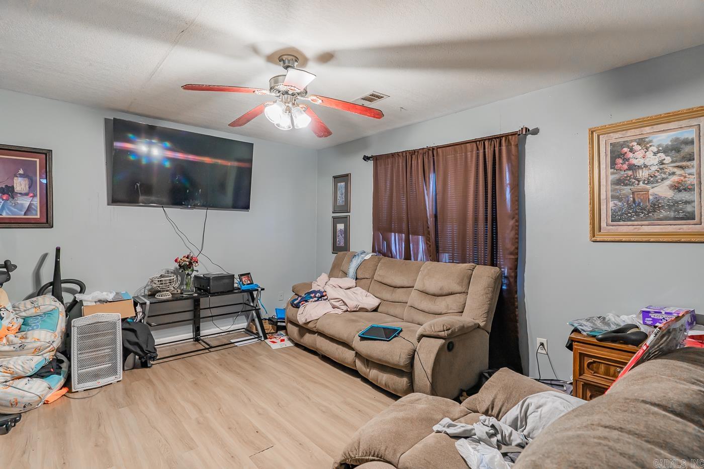 2805  Breezewood  Jonesboro, AR