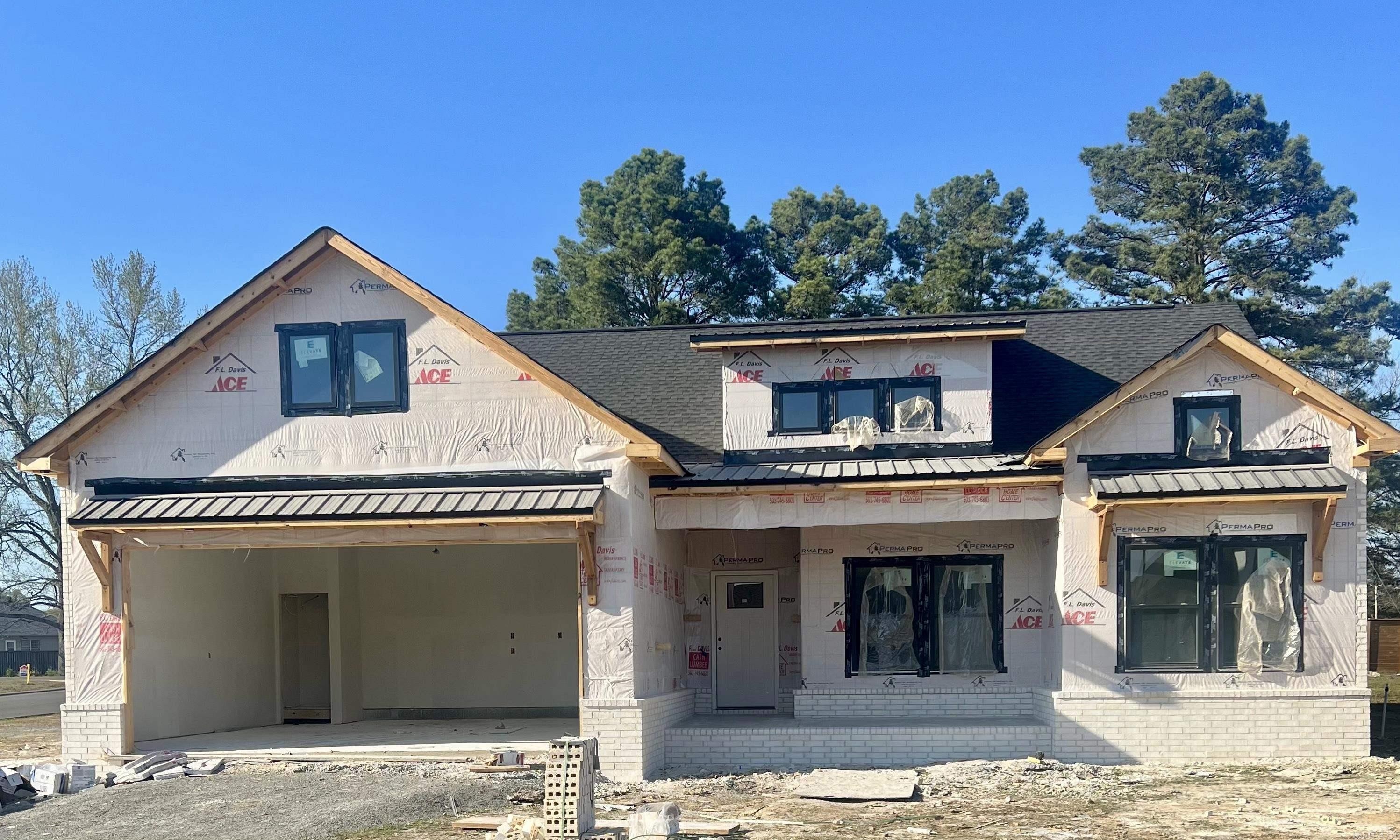 1 Dragonfly Cove Greenbrier, AR 72058