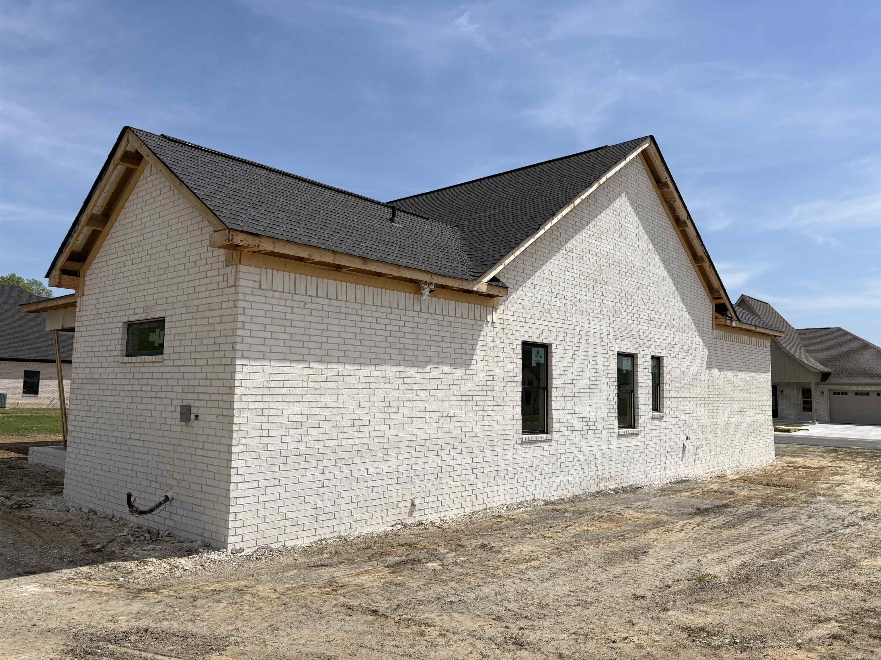 1 Dragonfly Cove Greenbrier, AR 72058