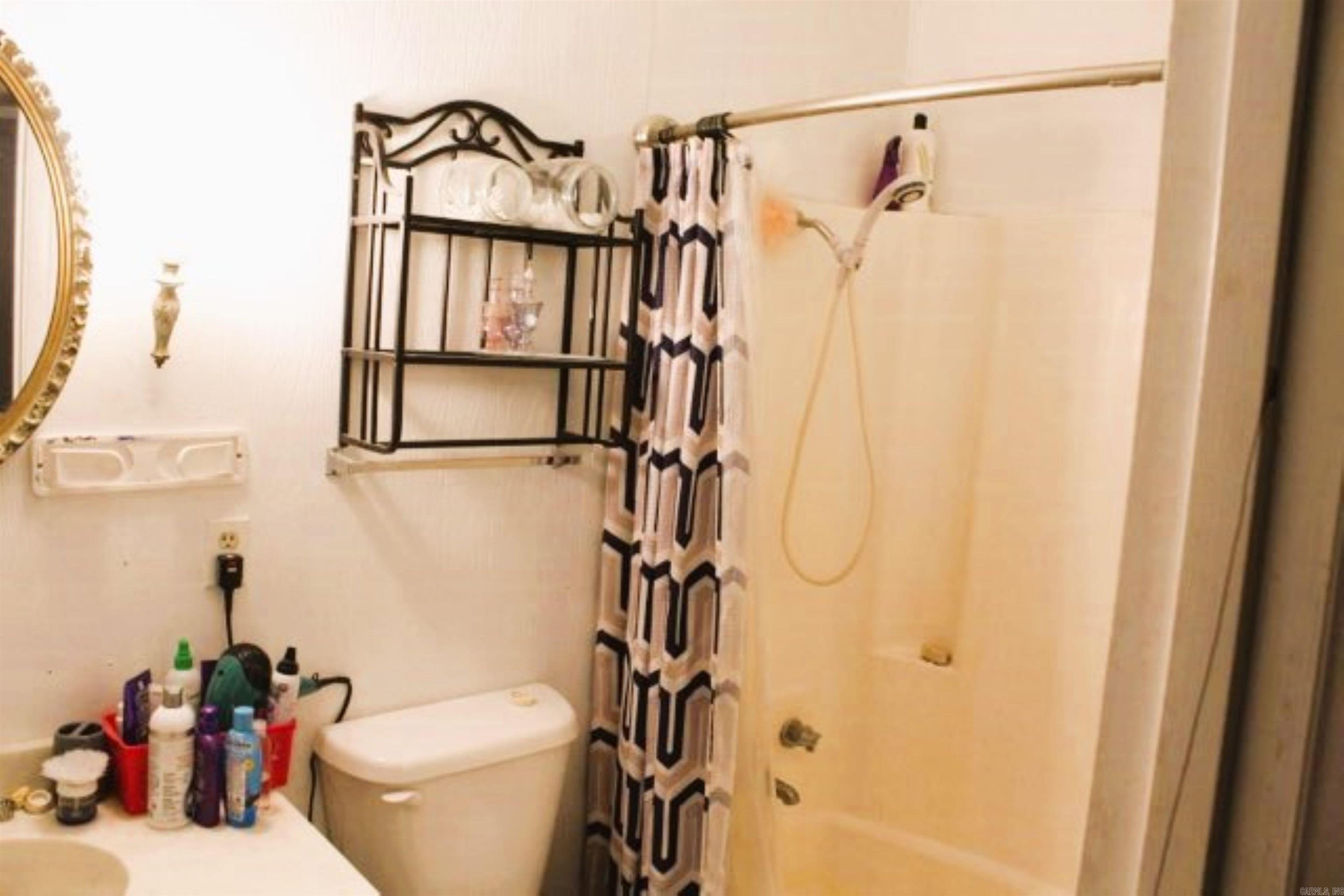 205  Woodland Dr  Helena, AR