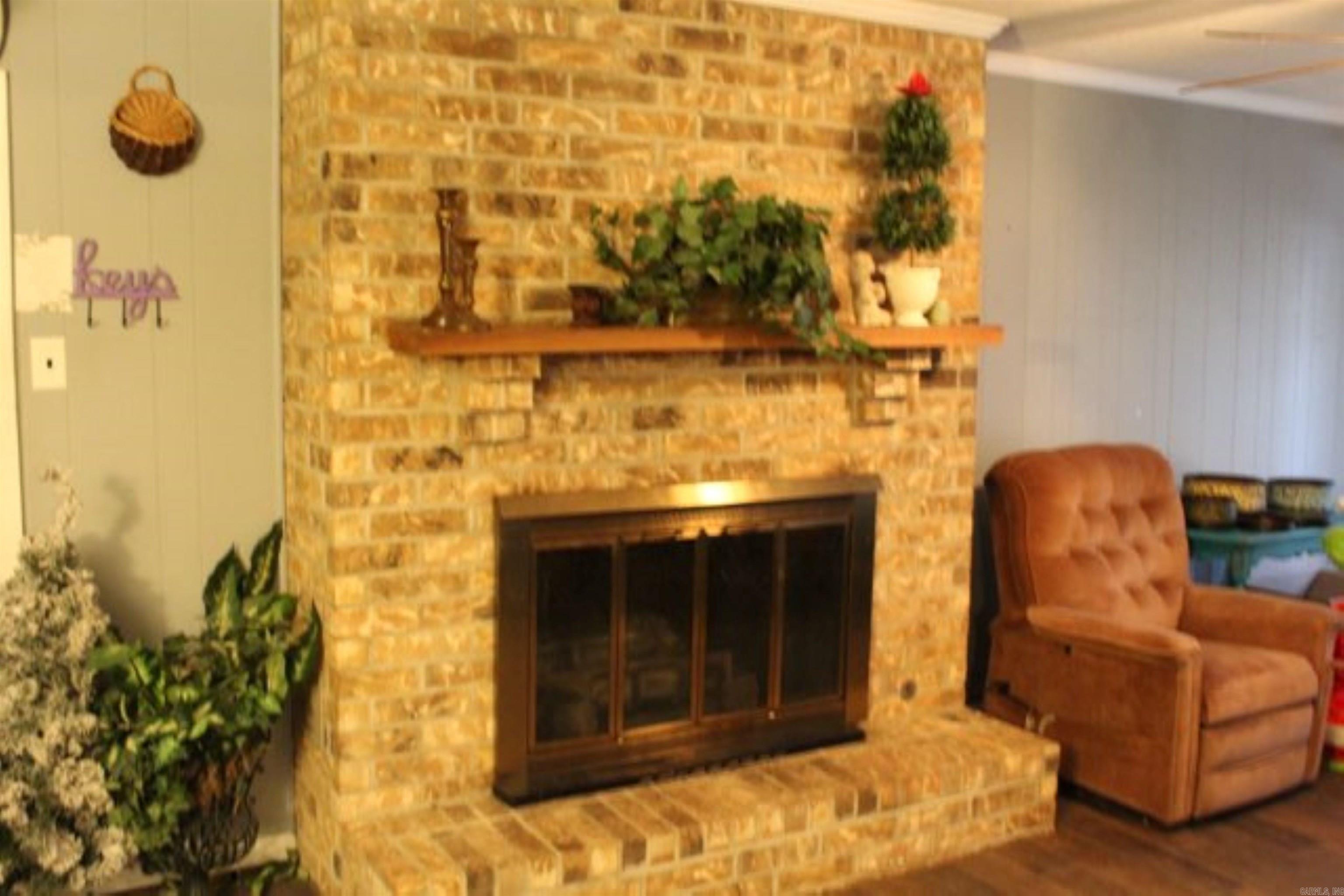 205  Woodland Dr  Helena, AR