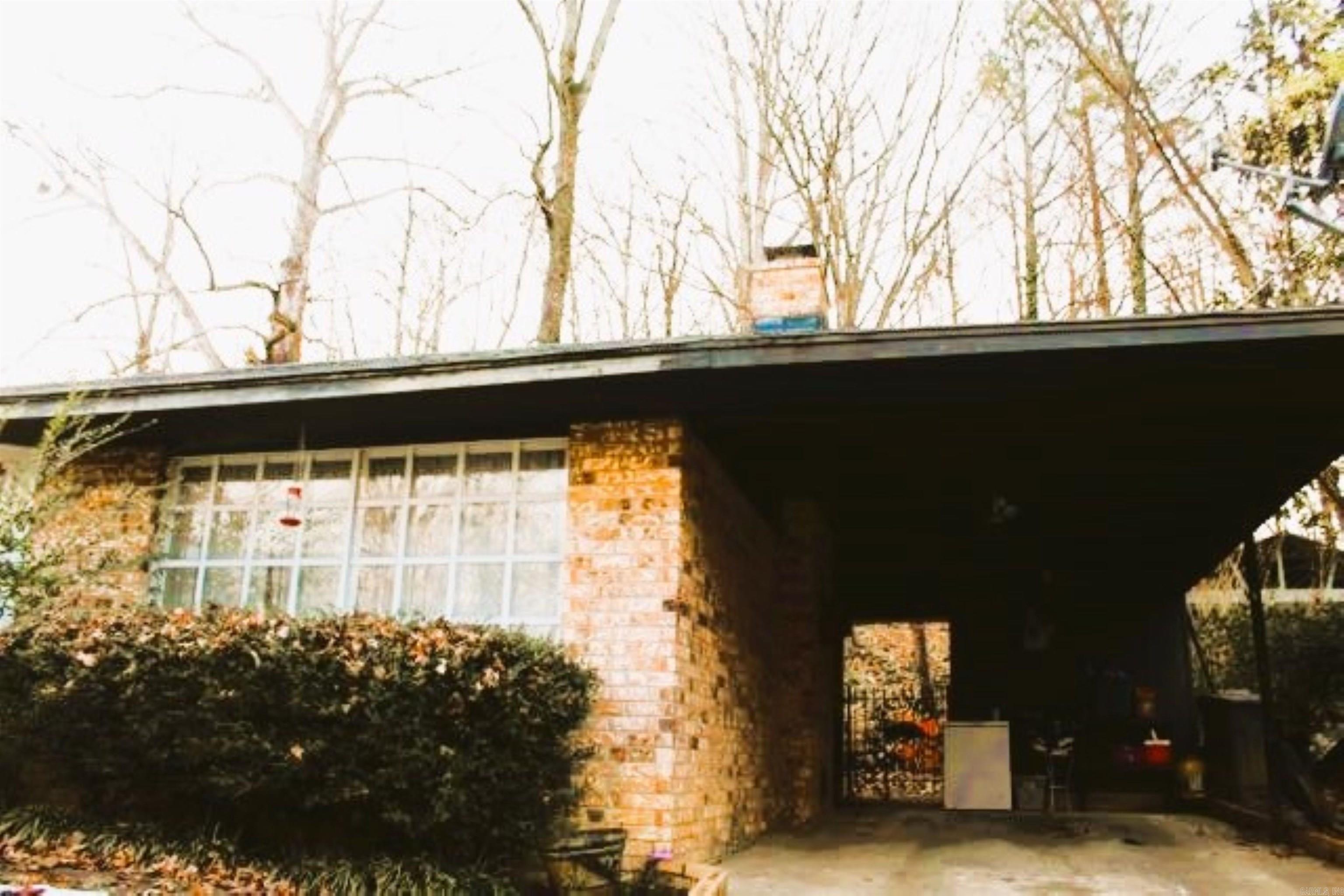 205  Woodland Dr  Helena, AR
