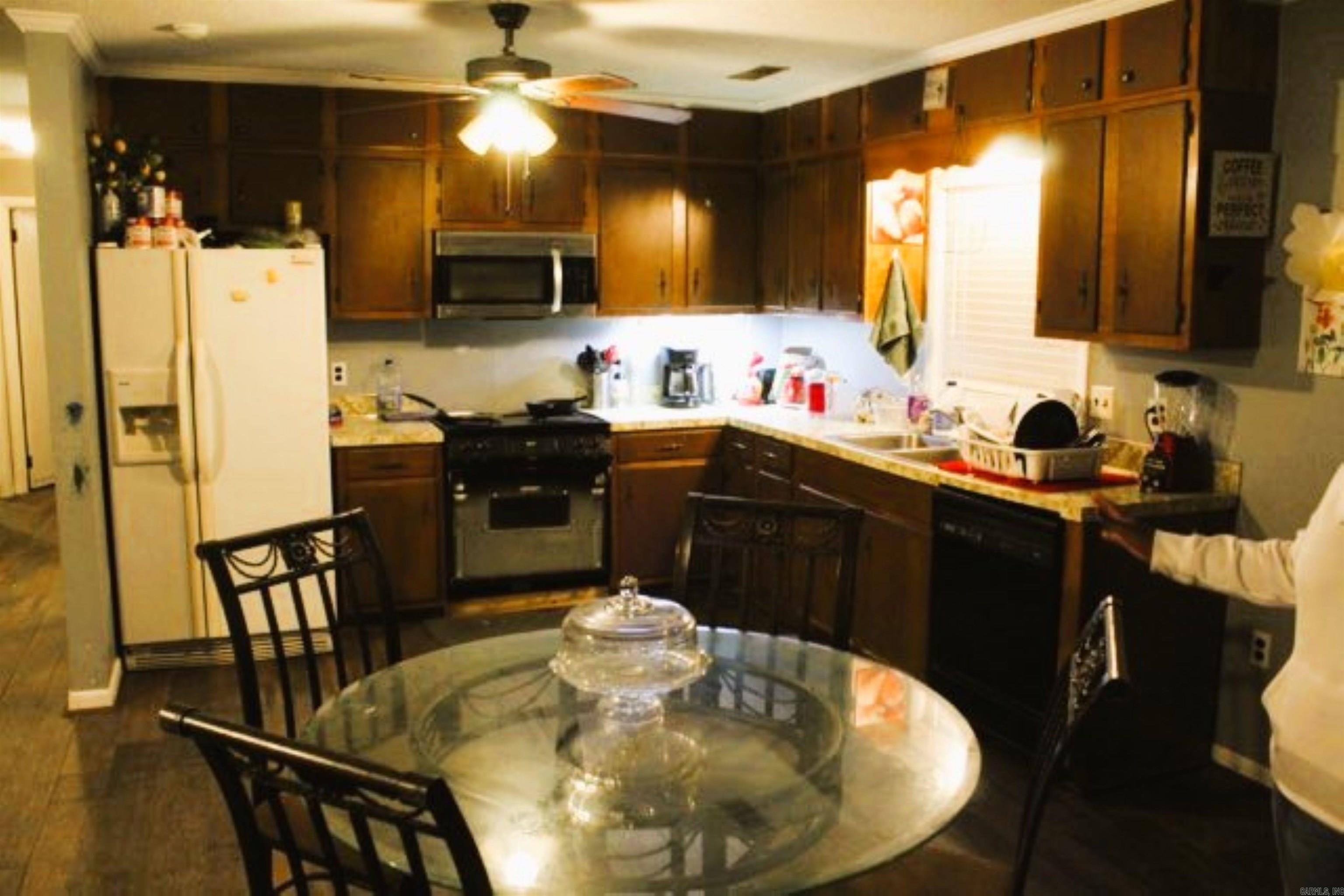 205  Woodland Dr  Helena, AR