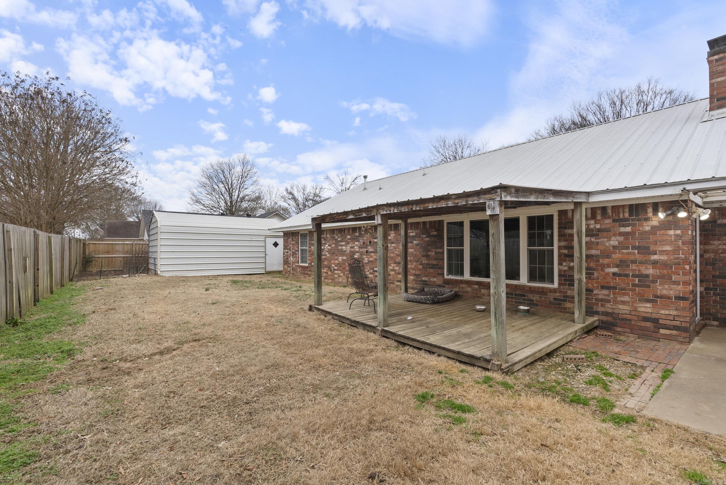 1915  Arrowhead Lane  Conway, AR